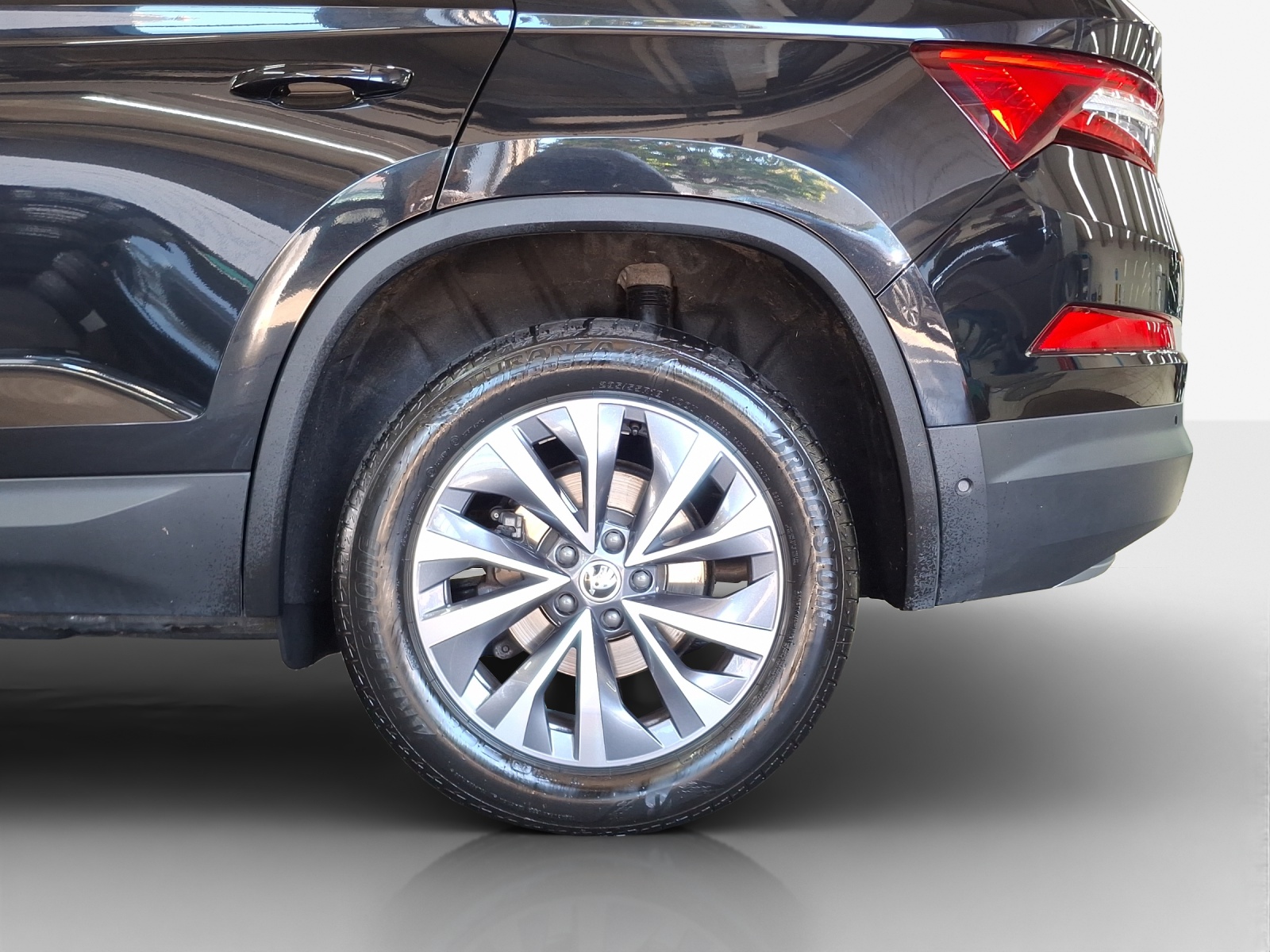 SKODA Kodiaq 2.0 TSI 4x4 Style-image-13