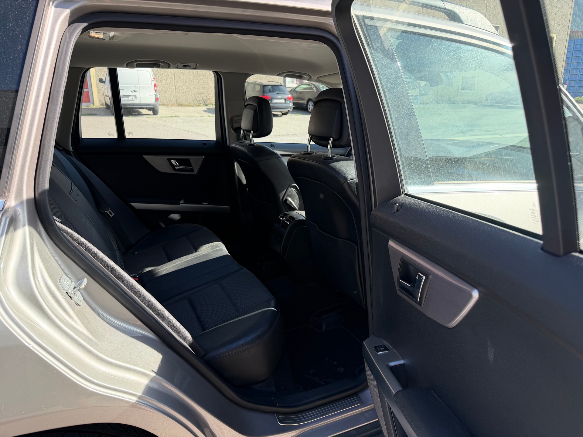 MERCEDES-BENZ GLK 220 CDI BlueEfficiency 4Matic 7G-Tronic-image-8
