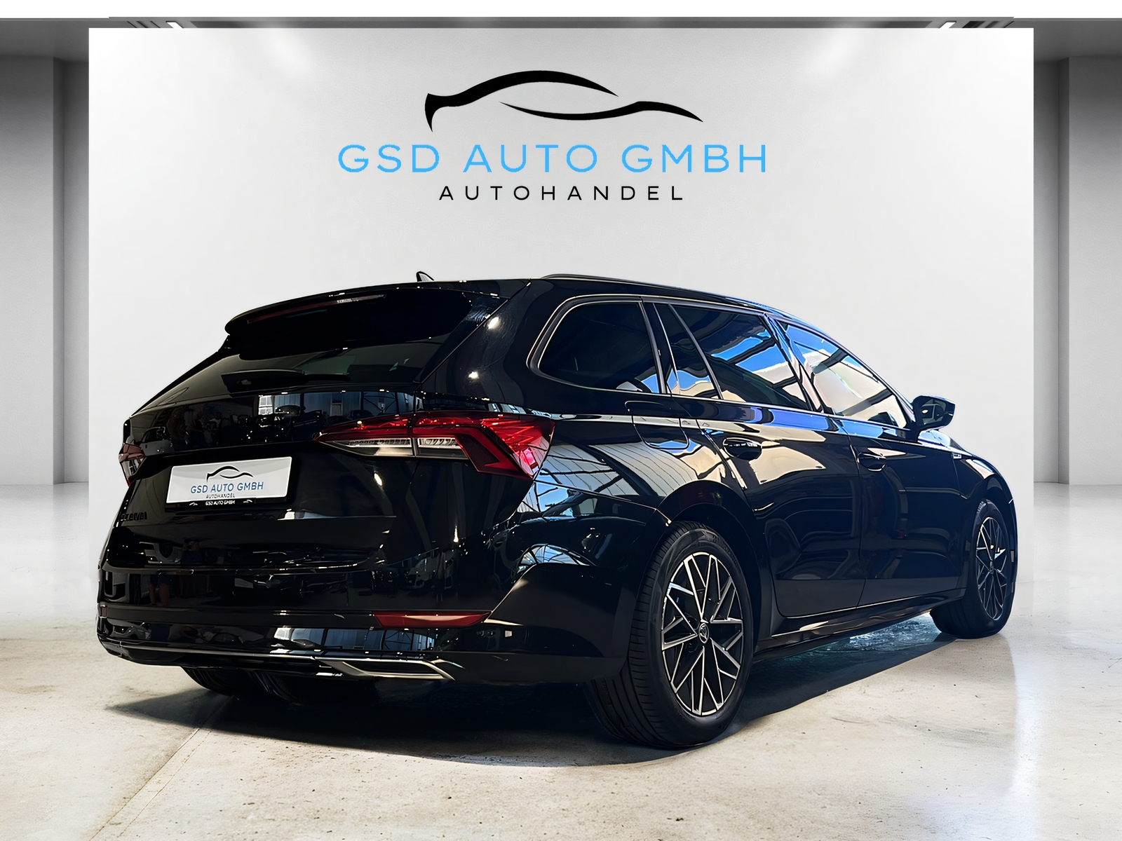 SKODA Octavia Combi 2.0 TDI DSG SportLine 4x4**CH Auslieferung,Tempomat ACC,Frisch ab MFK**-image-4