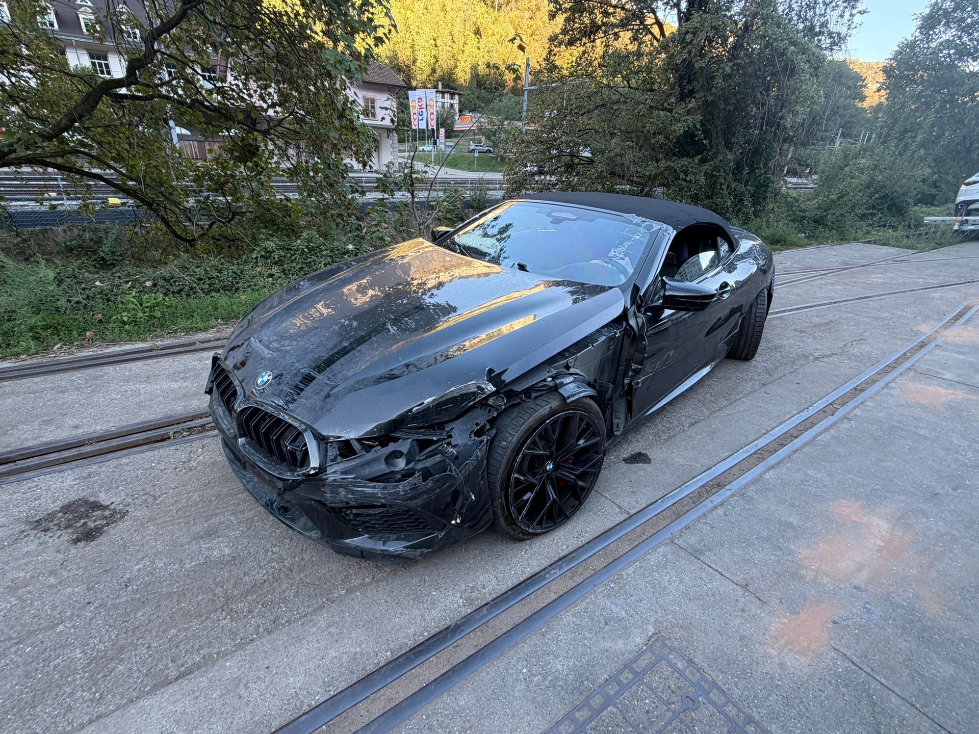BMW M8 xDrive M Competition Steptronic-image-0