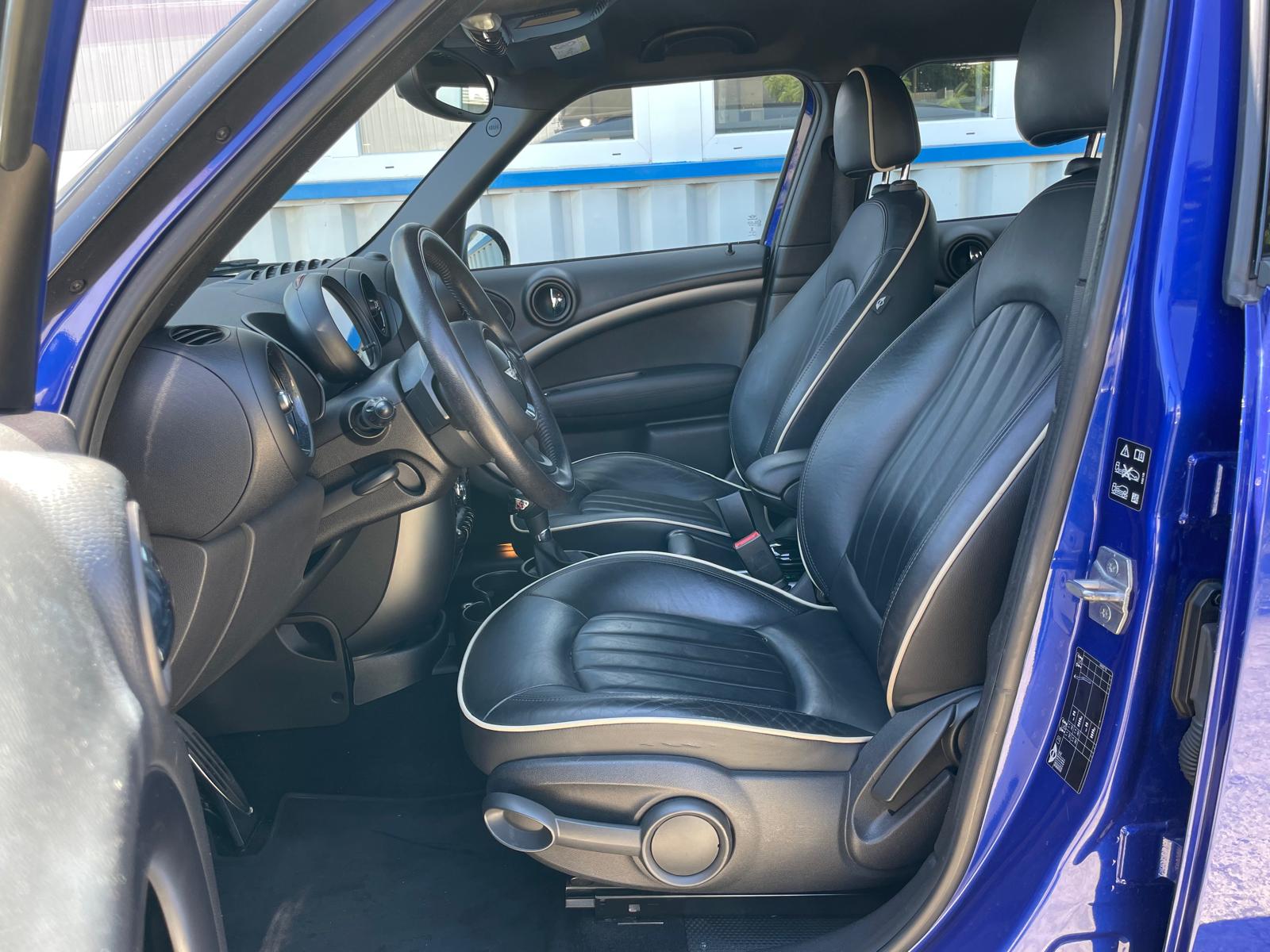 MINI Countryman Cooper SD ALL4 Steptronic (24)-image-6