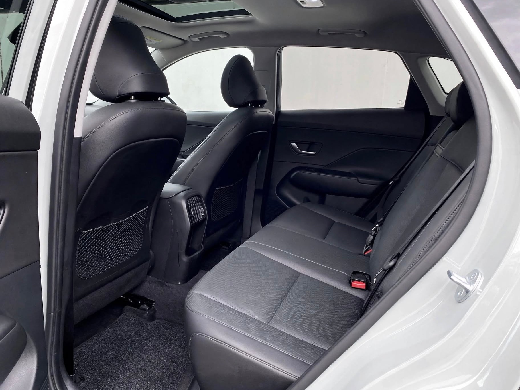 HYUNDAI Kona 1.6 T-GDi*Swiss*Vertex*4WD*DCT*-image-4