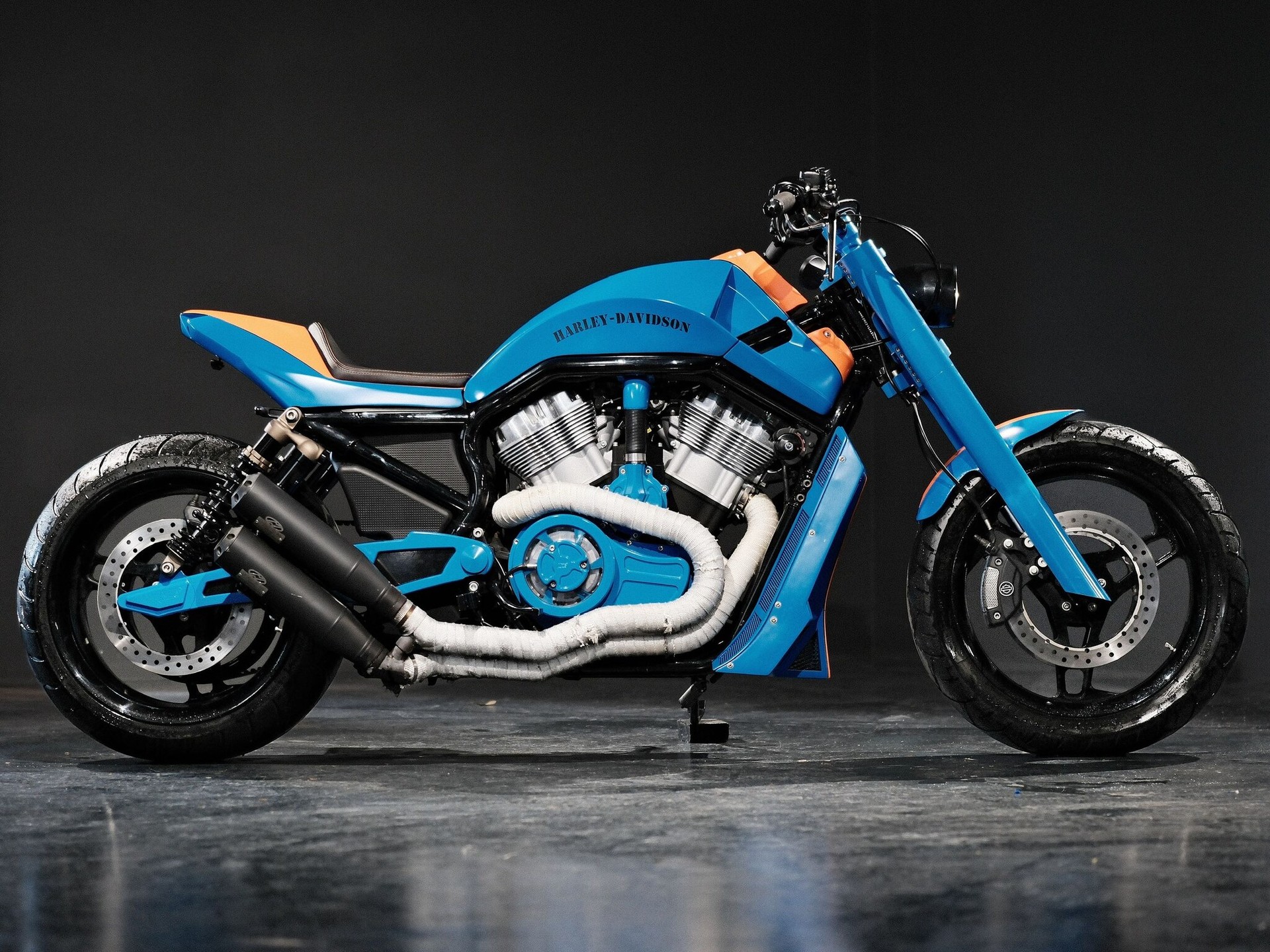 HARLEY-DAVIDSON VRSCR Street Rod NLC Custombike-showroom-element-1