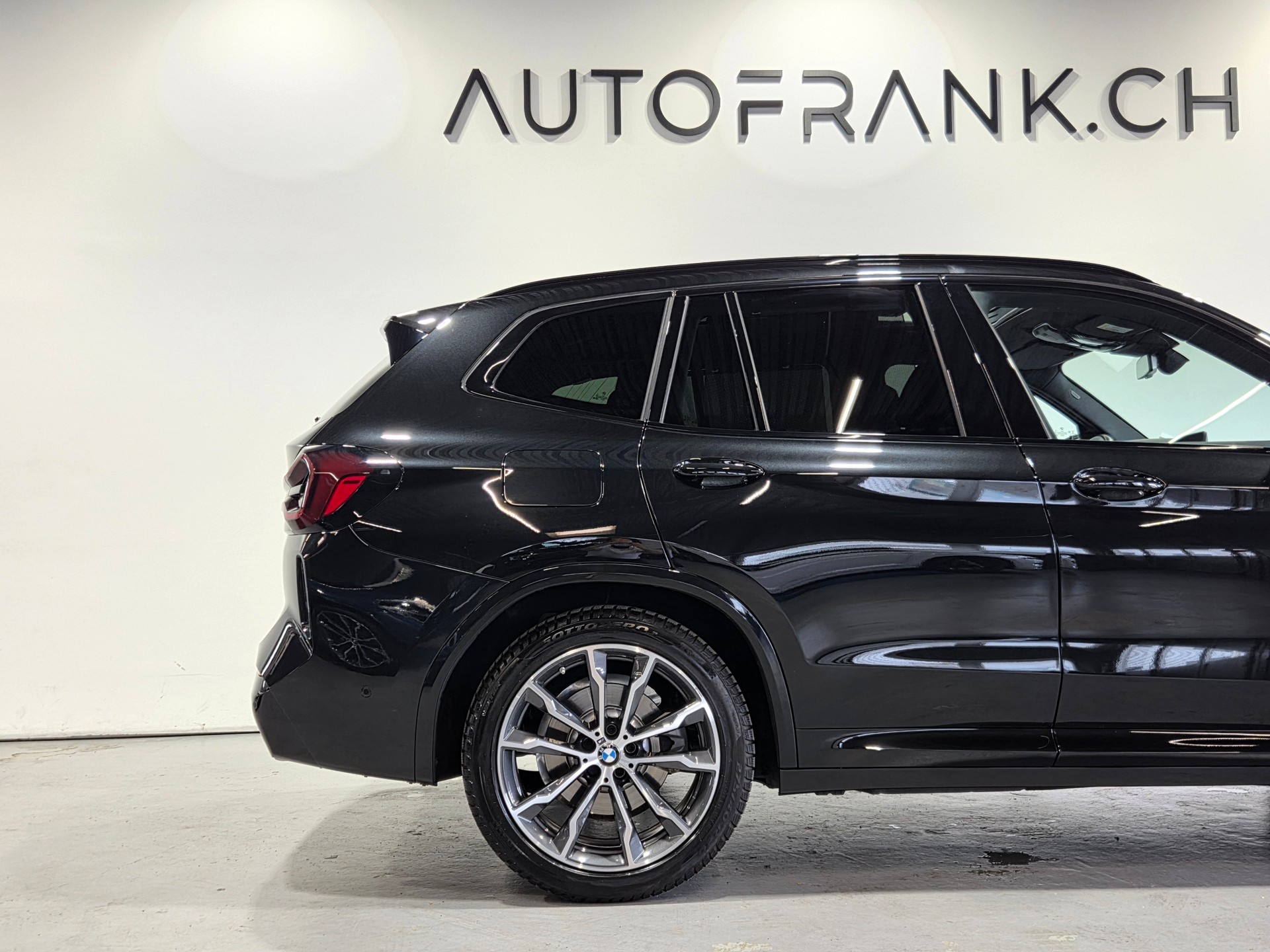BMW X3 20d xDrive M-Sport-image-16