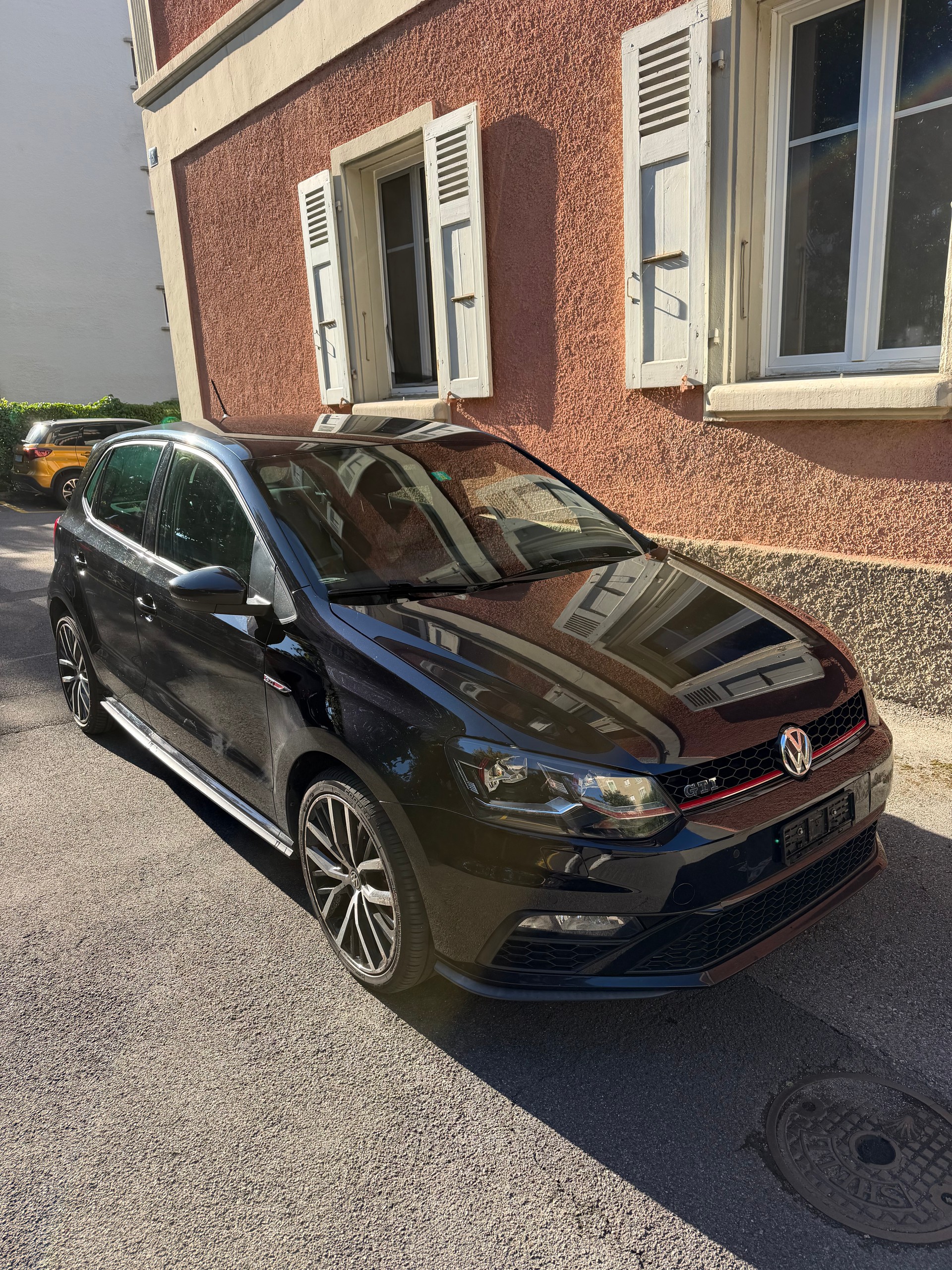 VW 1.8 TSI GTI-image-0