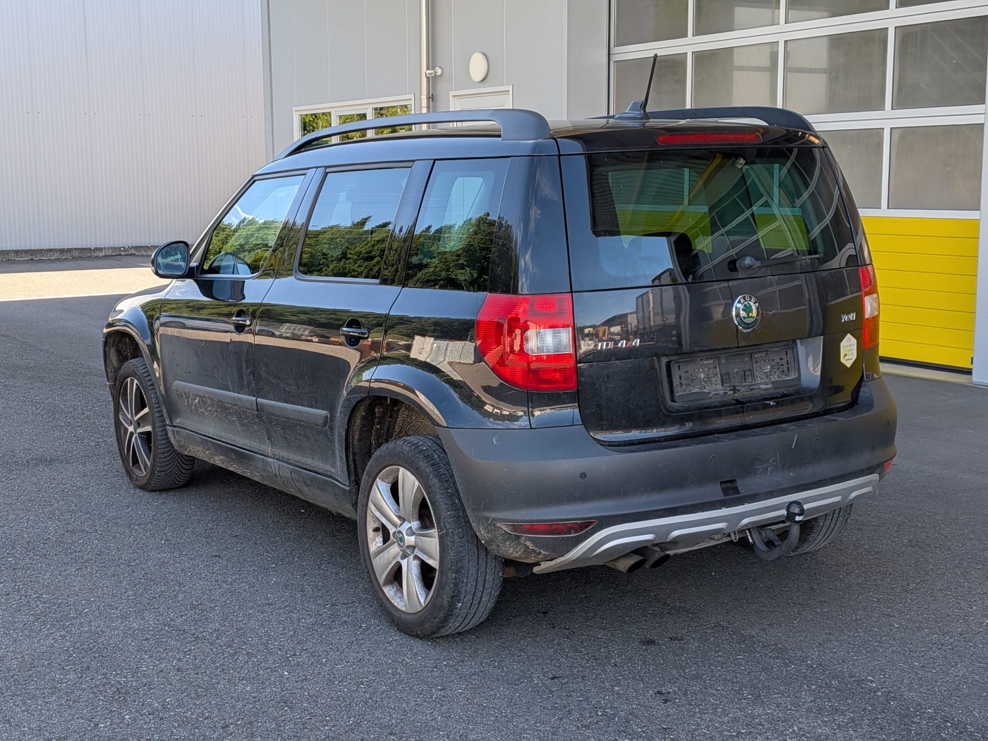 SKODA Yeti 2.0 TDI Elegance 4x4-image-4