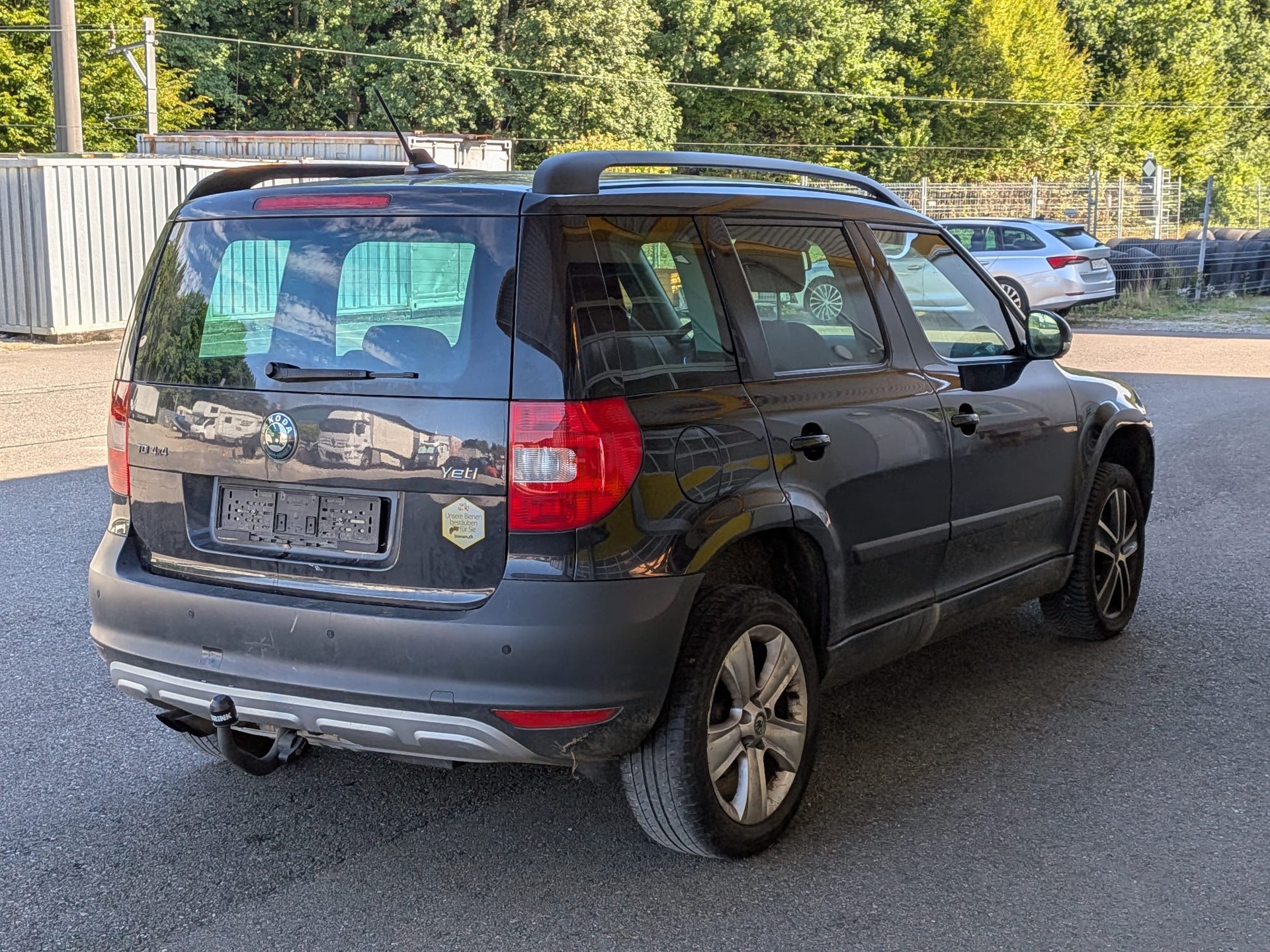 SKODA Yeti 2.0 TDI Elegance 4x4-image-5