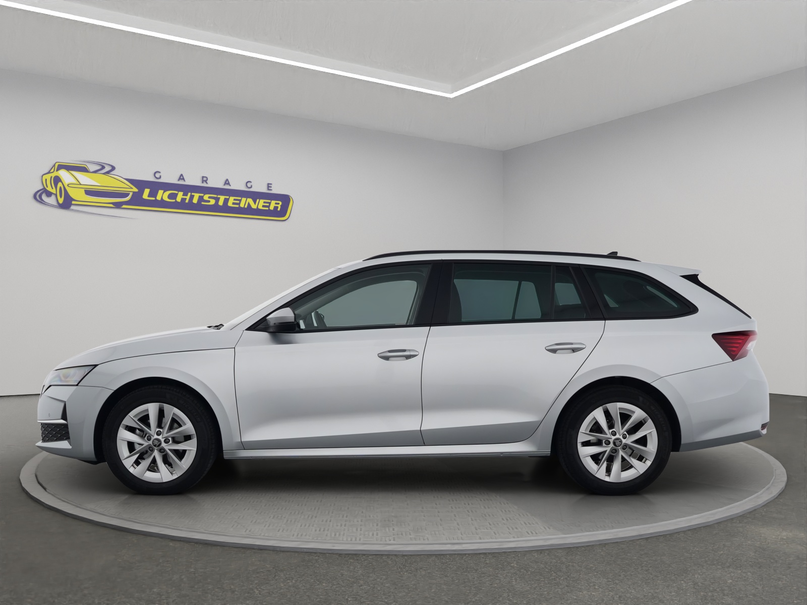 SKODA Octavia Combi 1.5 TSI mHEV DSG Selection-showroom-element-2