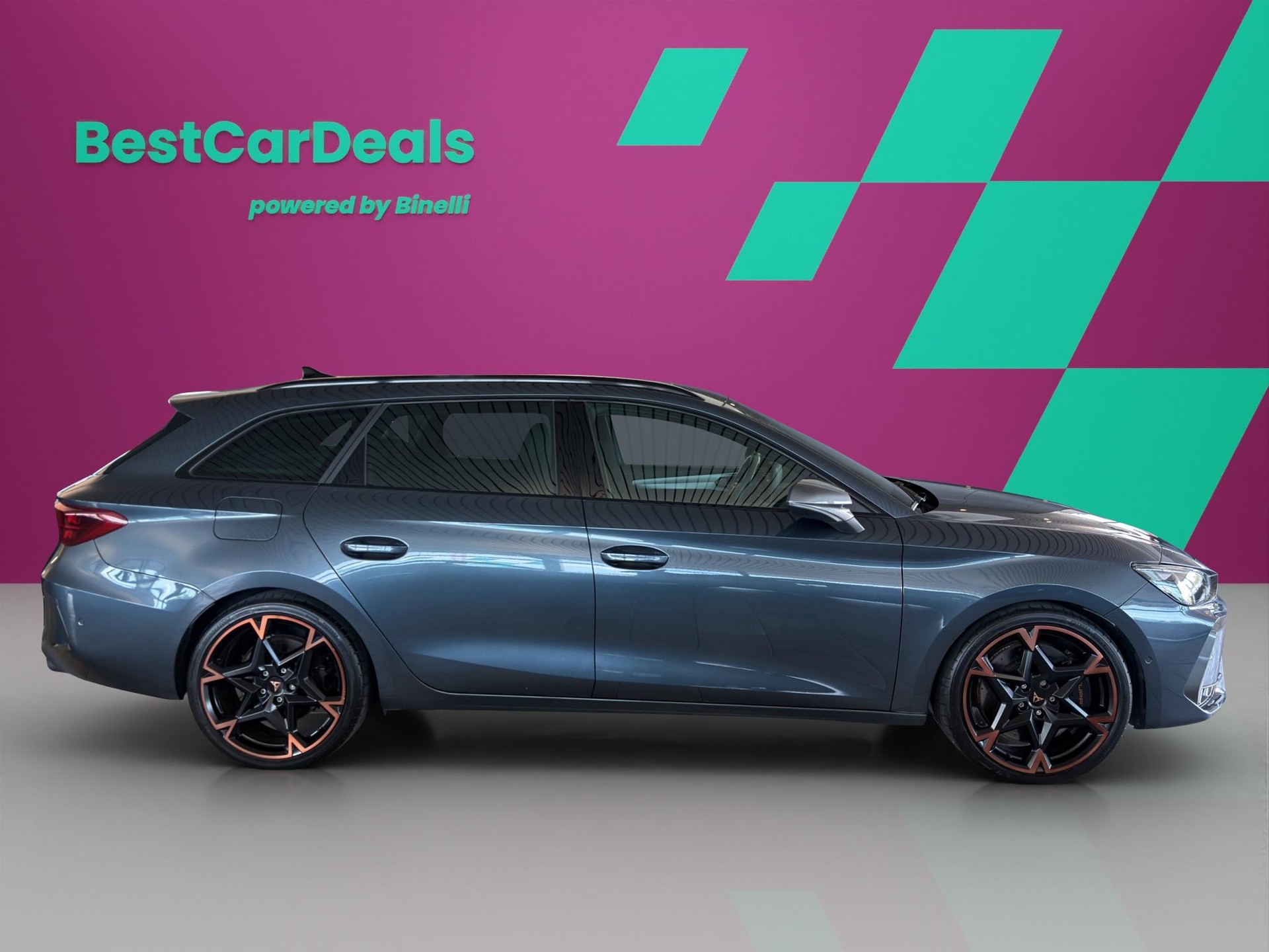CUPRA Leon ST 2.0 TSI 333 VZ 4Drive DSG-image-1