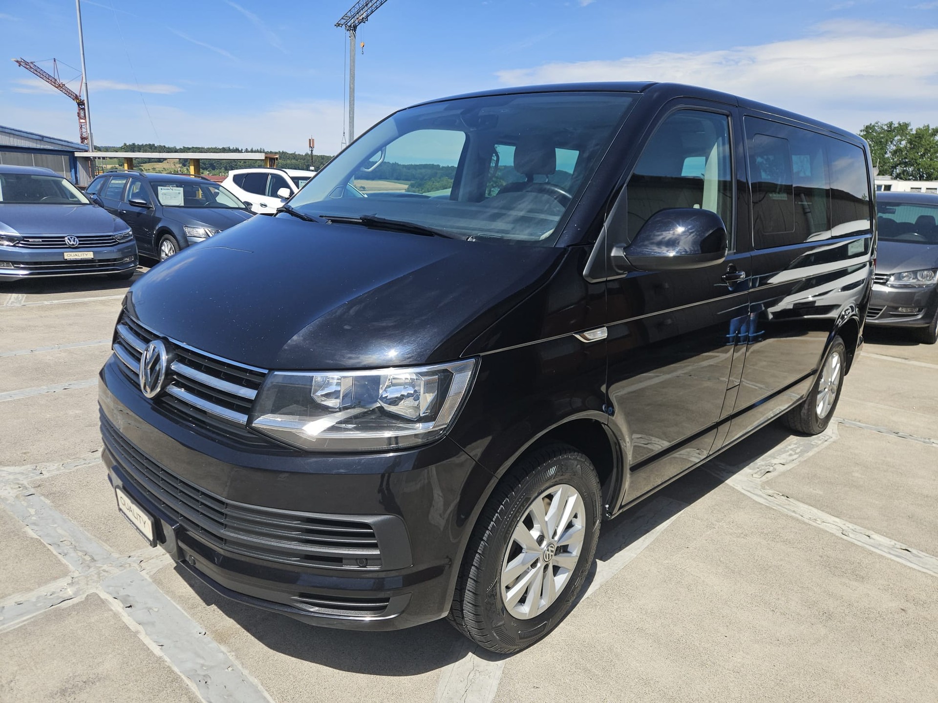 VW T6 Multivan 2.0 TDI Family Edition DSG-image-0