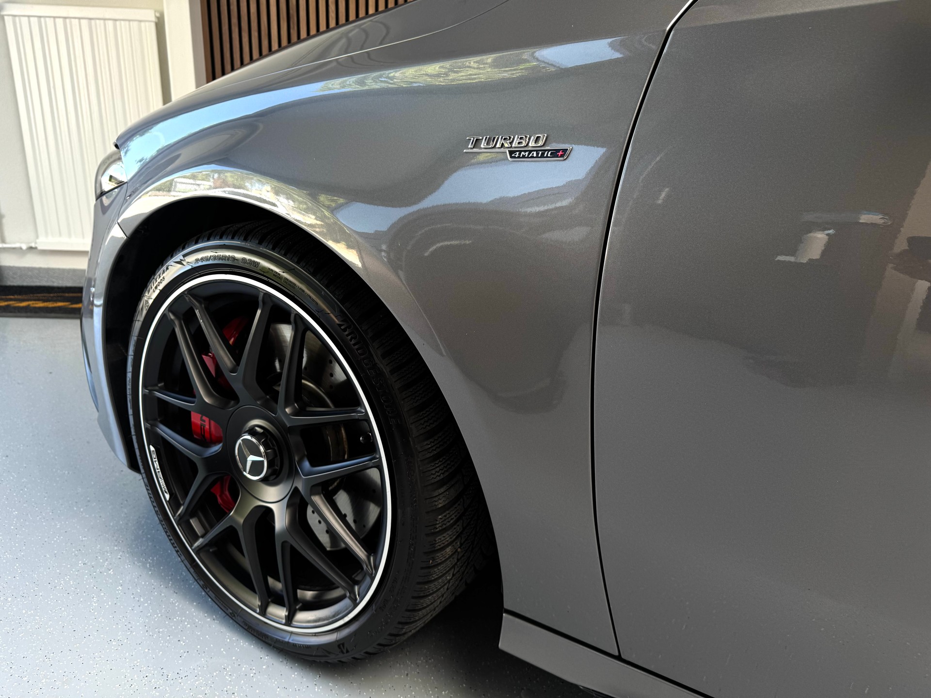 MERCEDES-BENZ A 45 S AMG 4Matic+ Speedshift-image-3