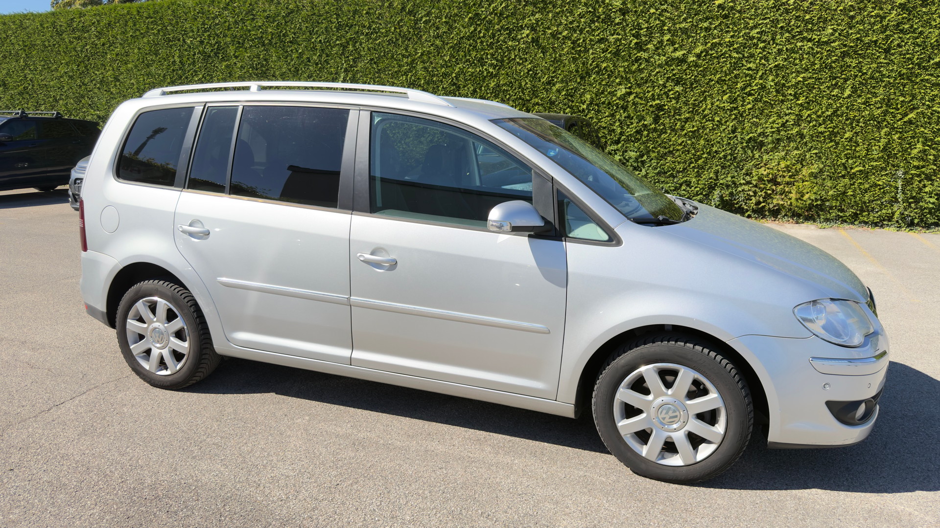 VW Touran 1.4 TSI Trendline-image-4