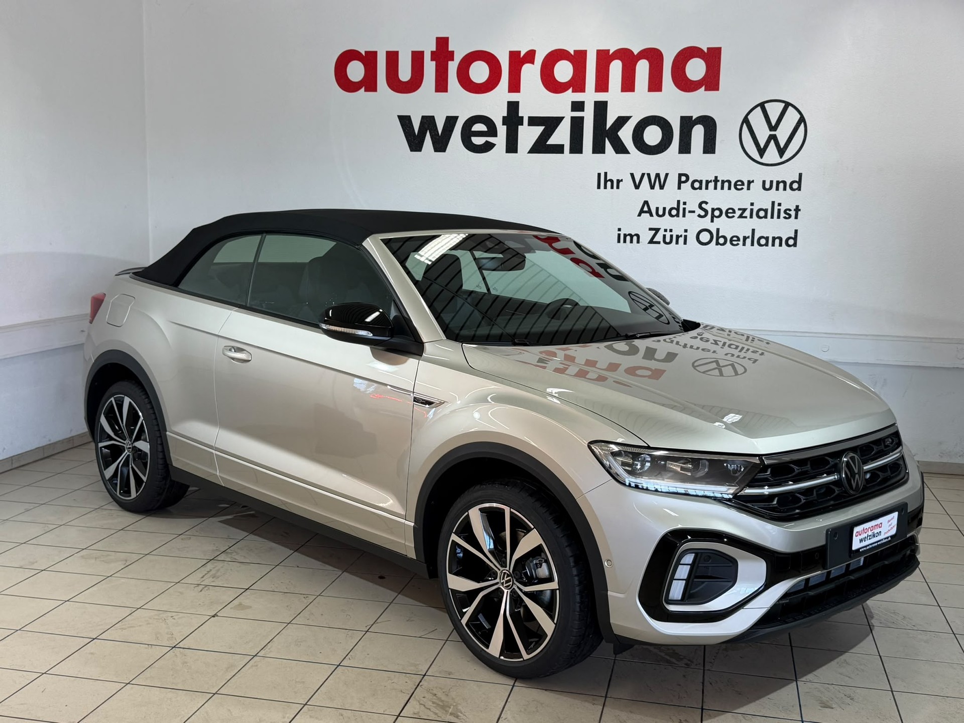 VW T-Roc Cabriolet 1.5 TSI EVO R-Line DSG-image-1