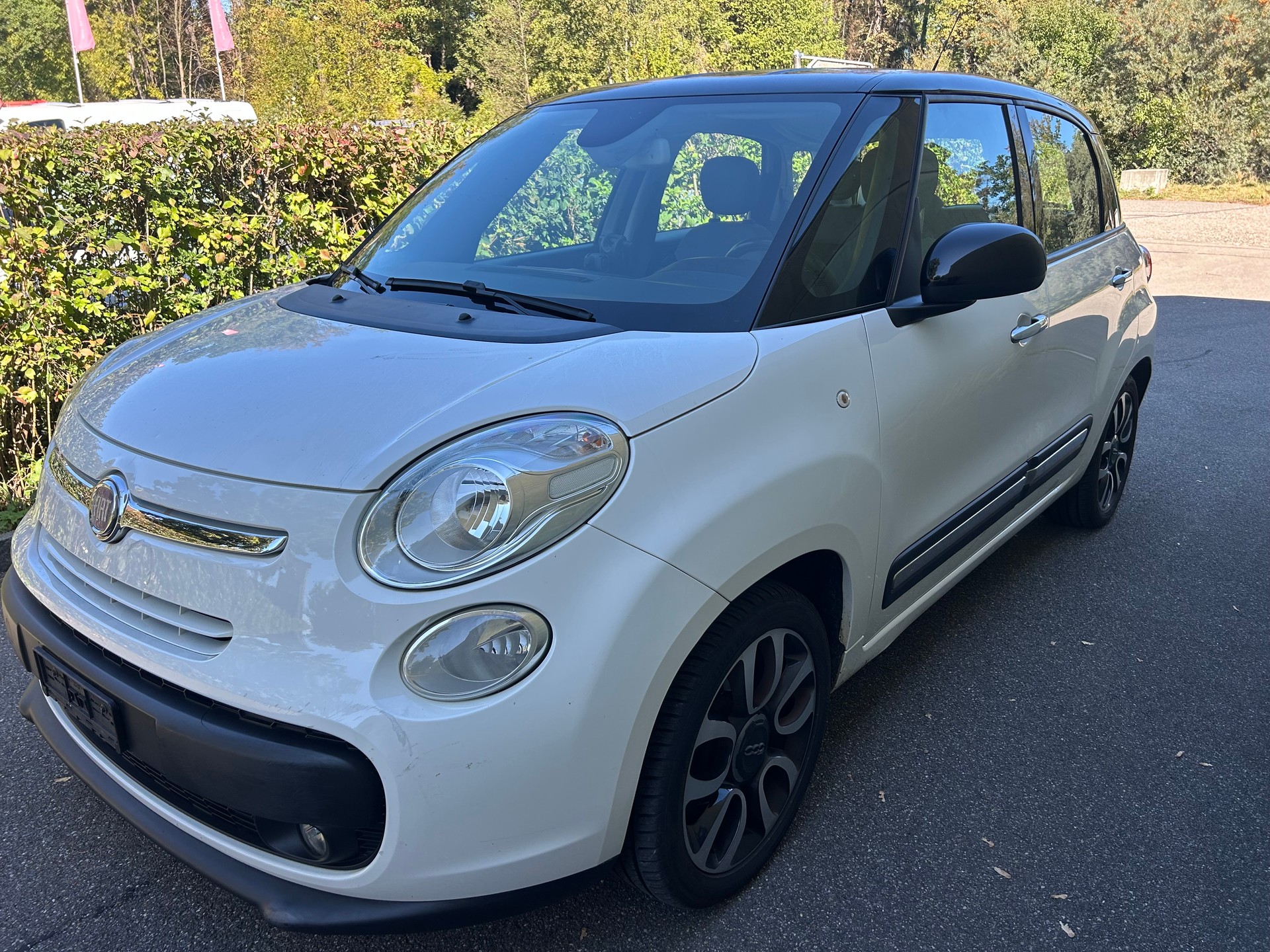 FIAT 500L 1.4 16V Pop Star-image-1