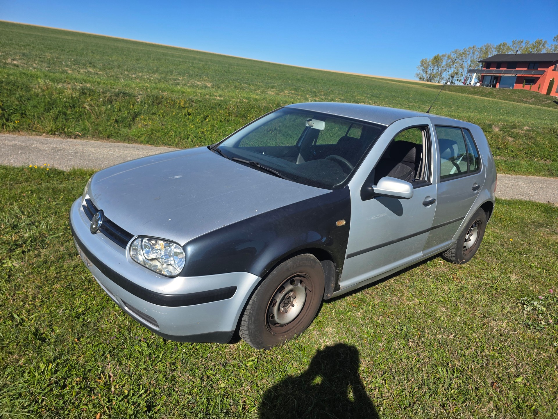 VW Golf 1.6 Comfortline Generation Automatic-image-2