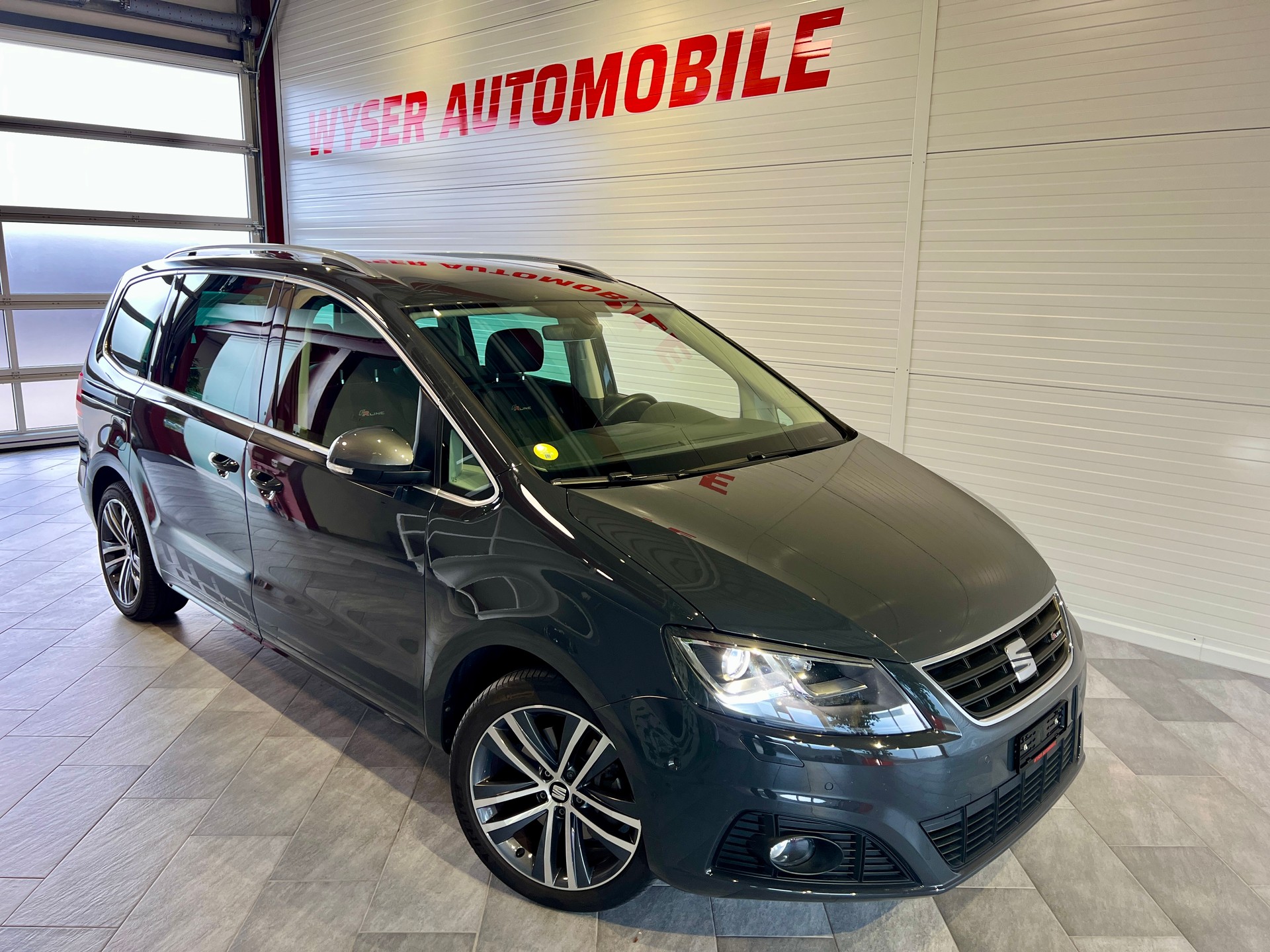 SEAT Alhambra 2.0 TDI FR Line 4Drive-image-1