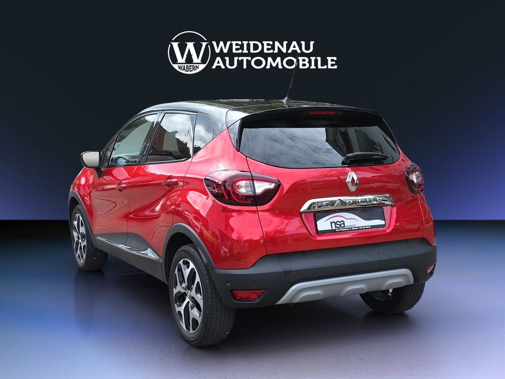 RENAULT Captur 1.2 T 16V Intens EDC-showroom-element-3