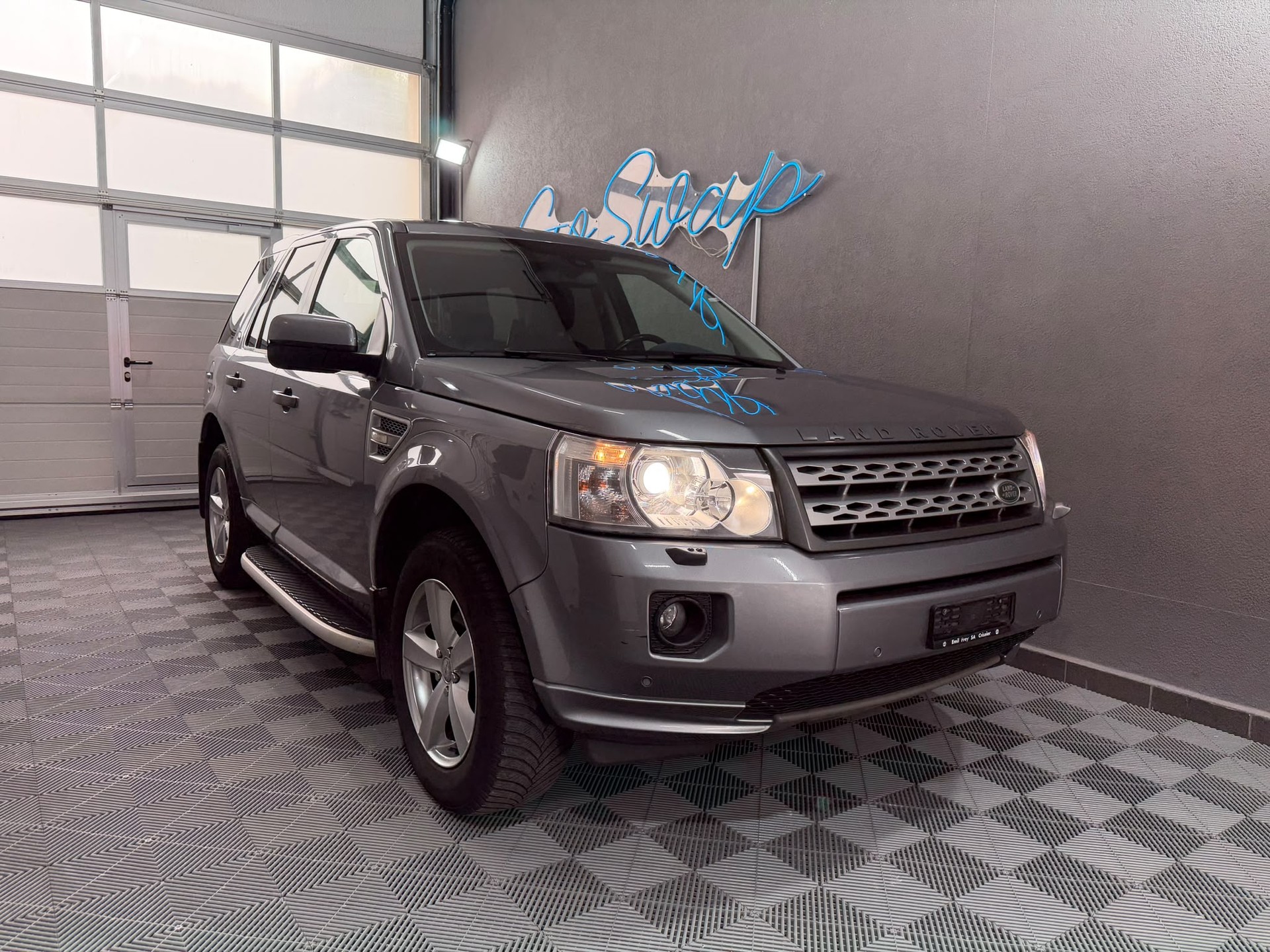 LAND ROVER Freelander 2.2 SD4 HSE Automatic-image-4