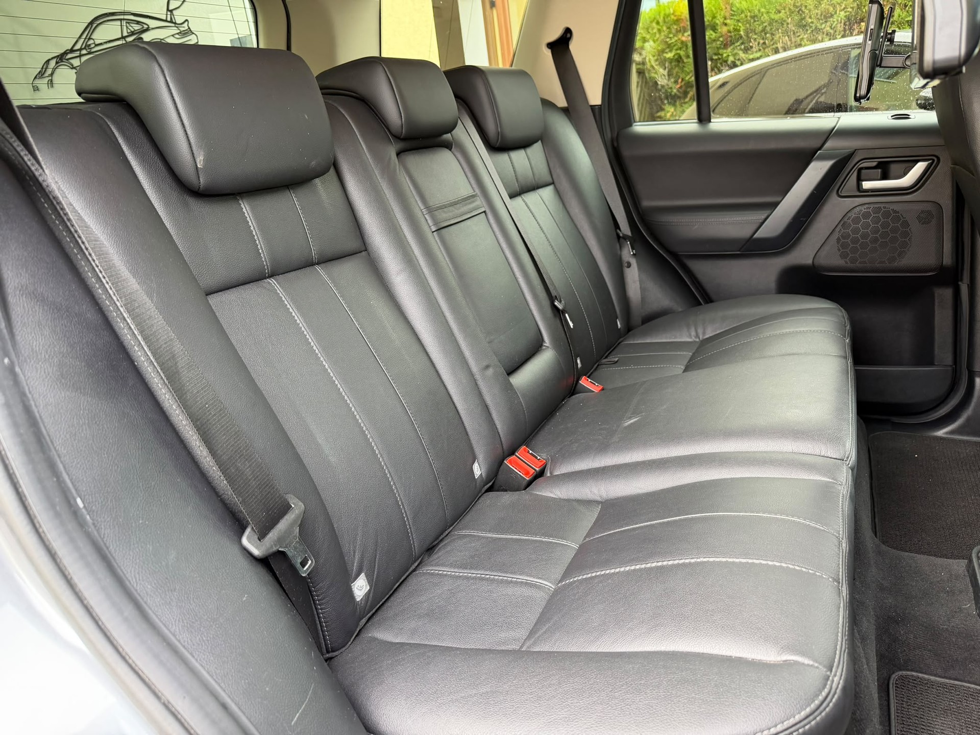 LAND ROVER Freelander 2.2 SD4 HSE Automatic-image-10