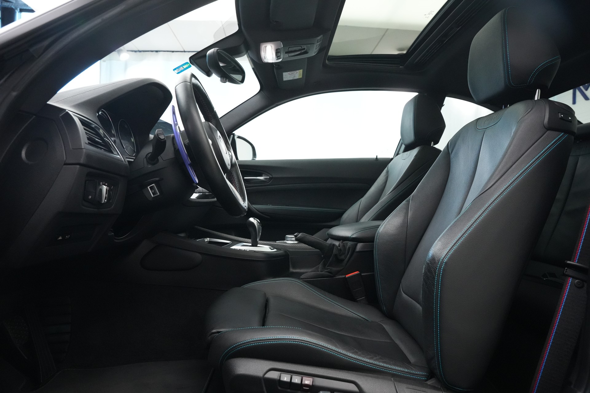 BMW M2 Competition Drivelogic *CH-Fahrzeug* *Carbon* *Harman/Kardon*-image-10