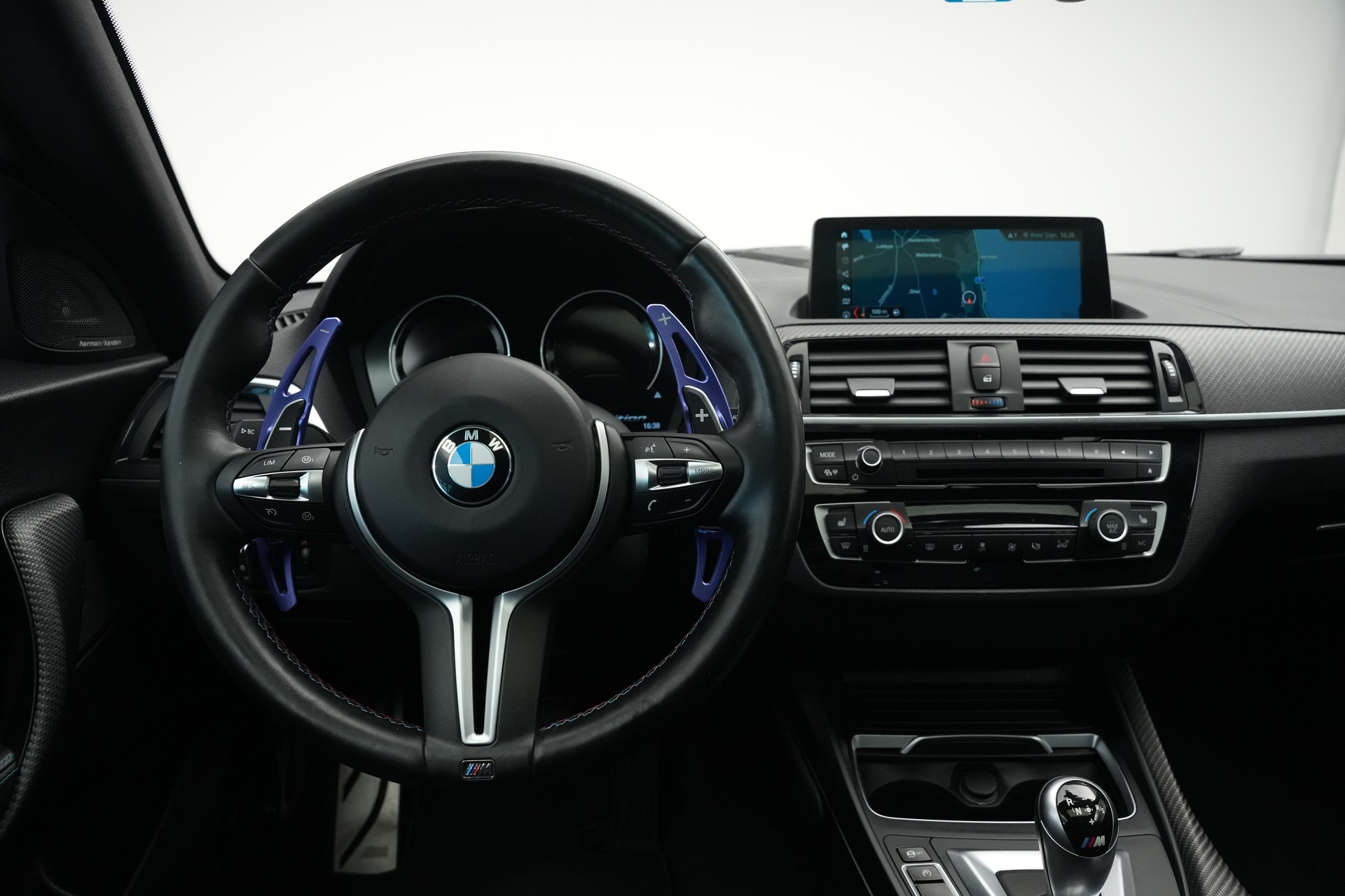 BMW M2 Competition Drivelogic *CH-Fahrzeug* *Carbon* *Harman/Kardon*-image-18