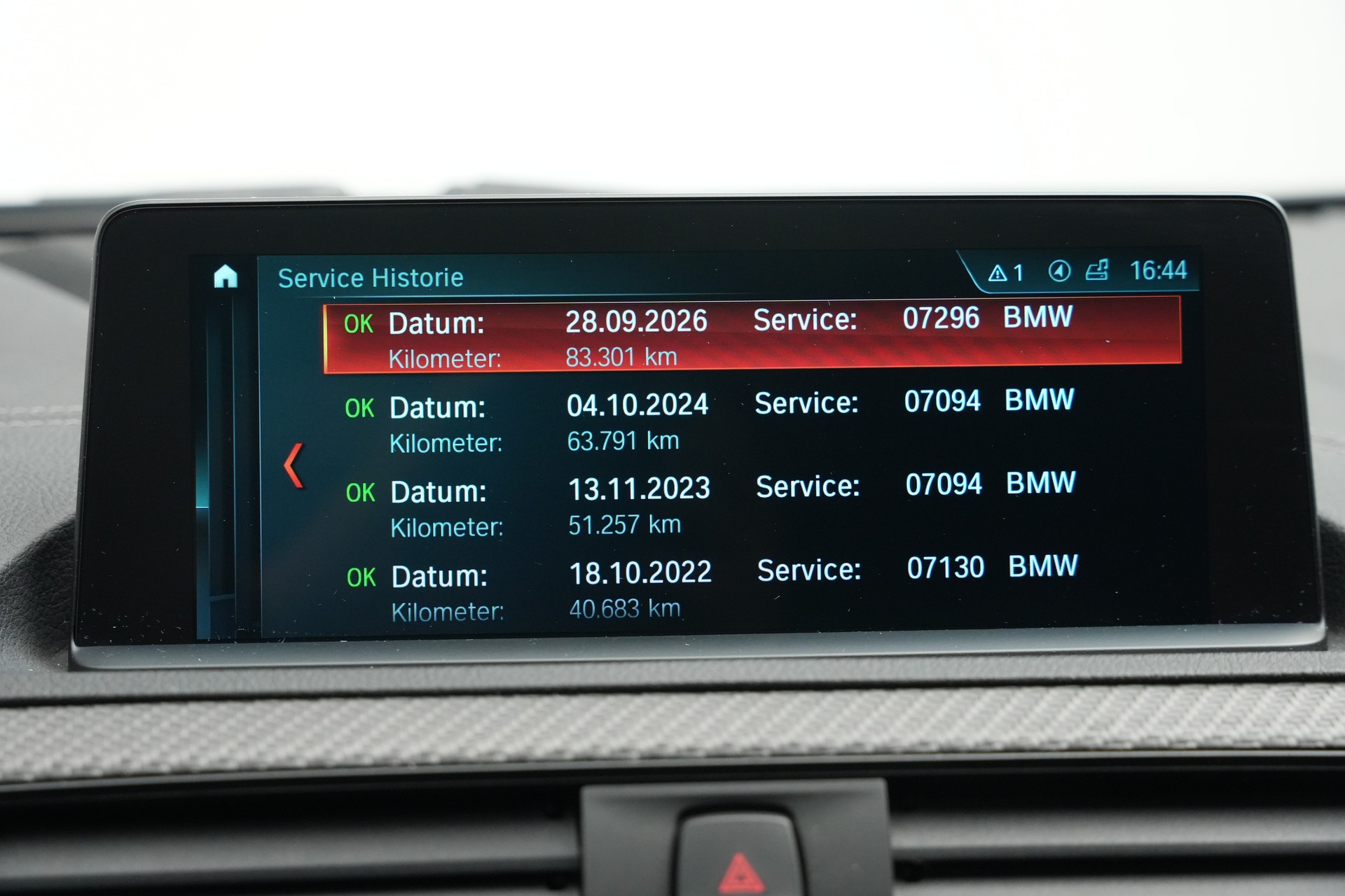 BMW M2 Competition Drivelogic *CH-Fahrzeug* *Carbon* *Harman/Kardon*-image-36