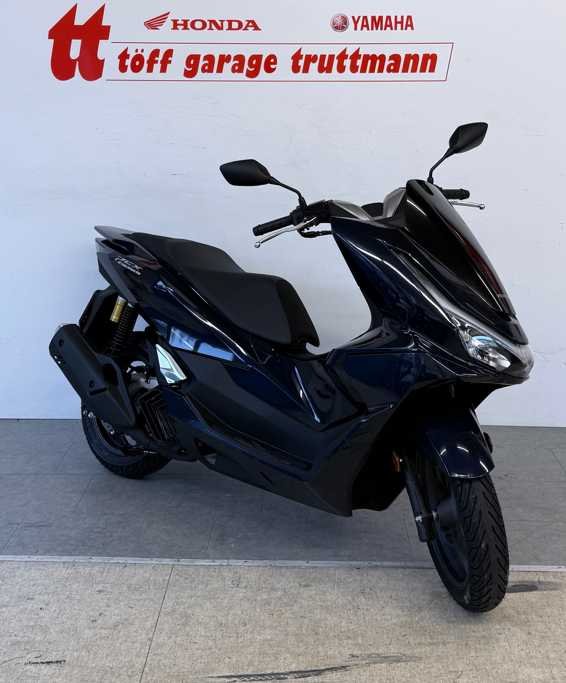 HONDA PCX 125 DX TFT. connectivity-showroom-element-2
