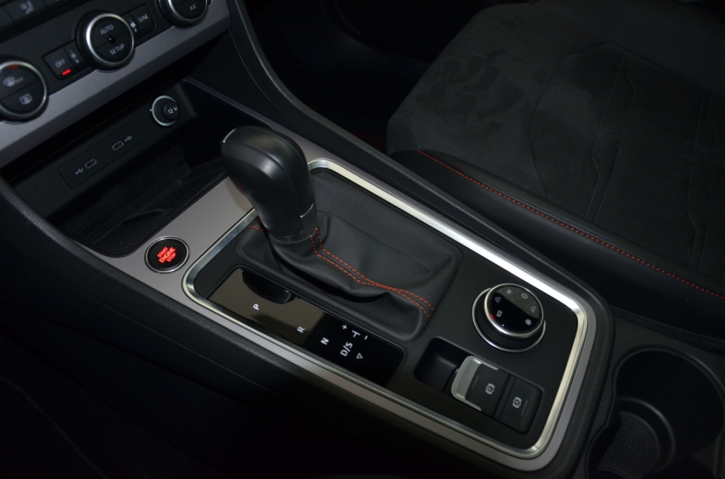 SEAT Ateca 2.0TSI HOLA FR 4Drive-image-24