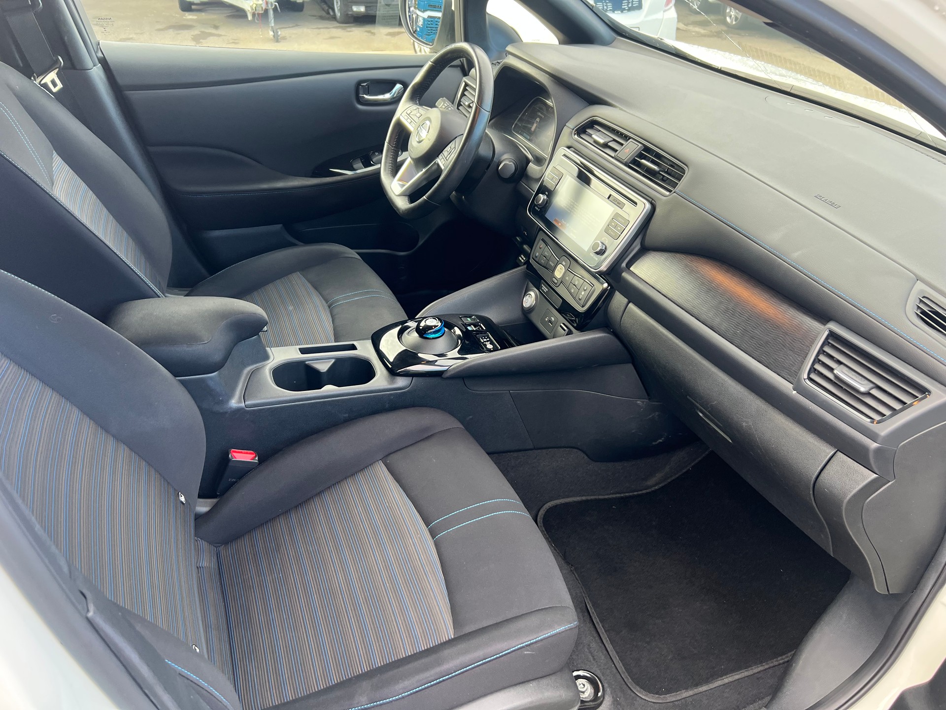 NISSAN Leaf Tekna(incl.battery)-image-9