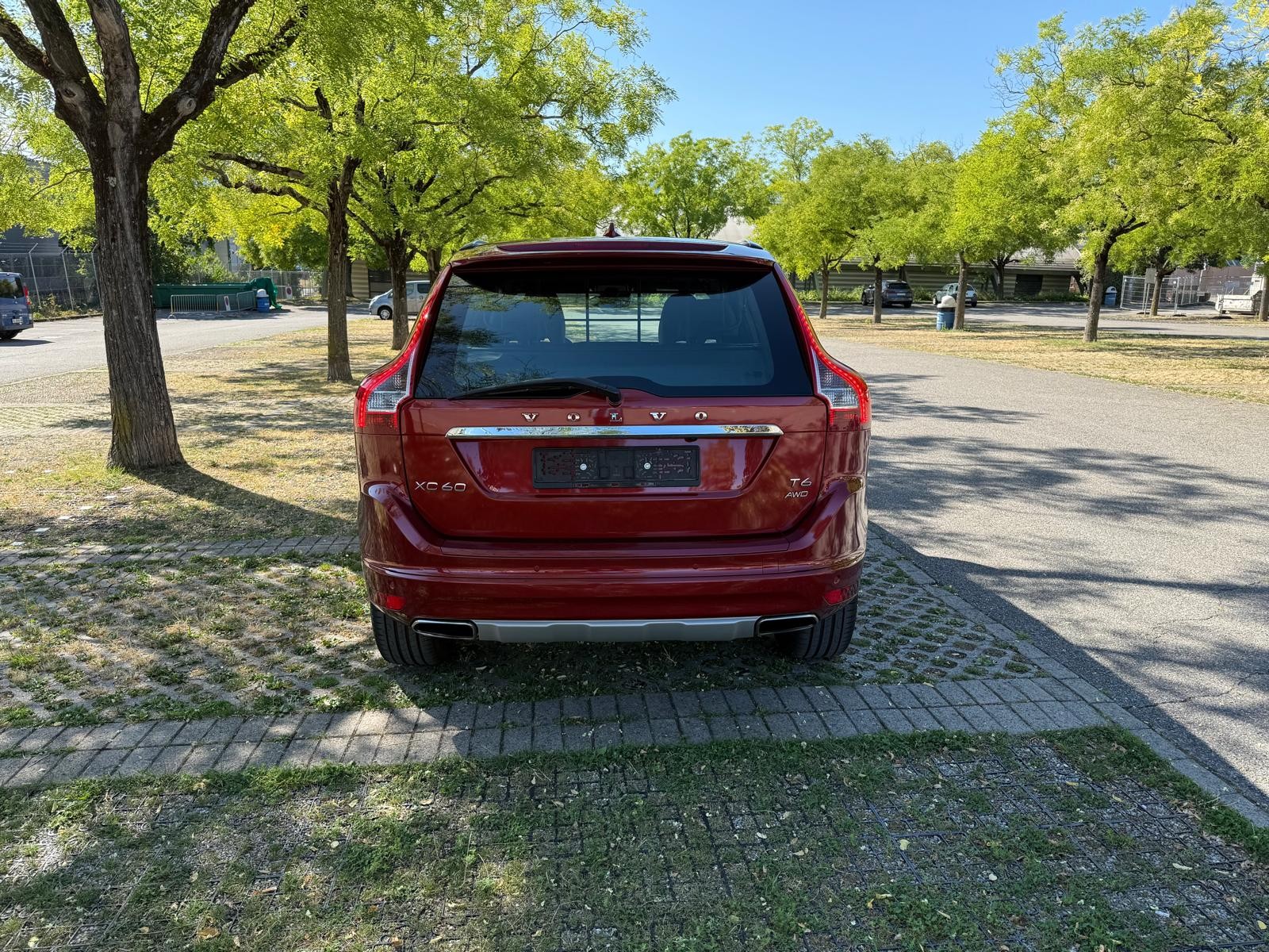 VOLVO XC60 T6 AWD Summum Geartronic-image-14