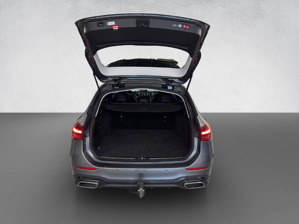 MERCEDES-BENZ C 200 AMG Line 4Matic T-Modell-image-8