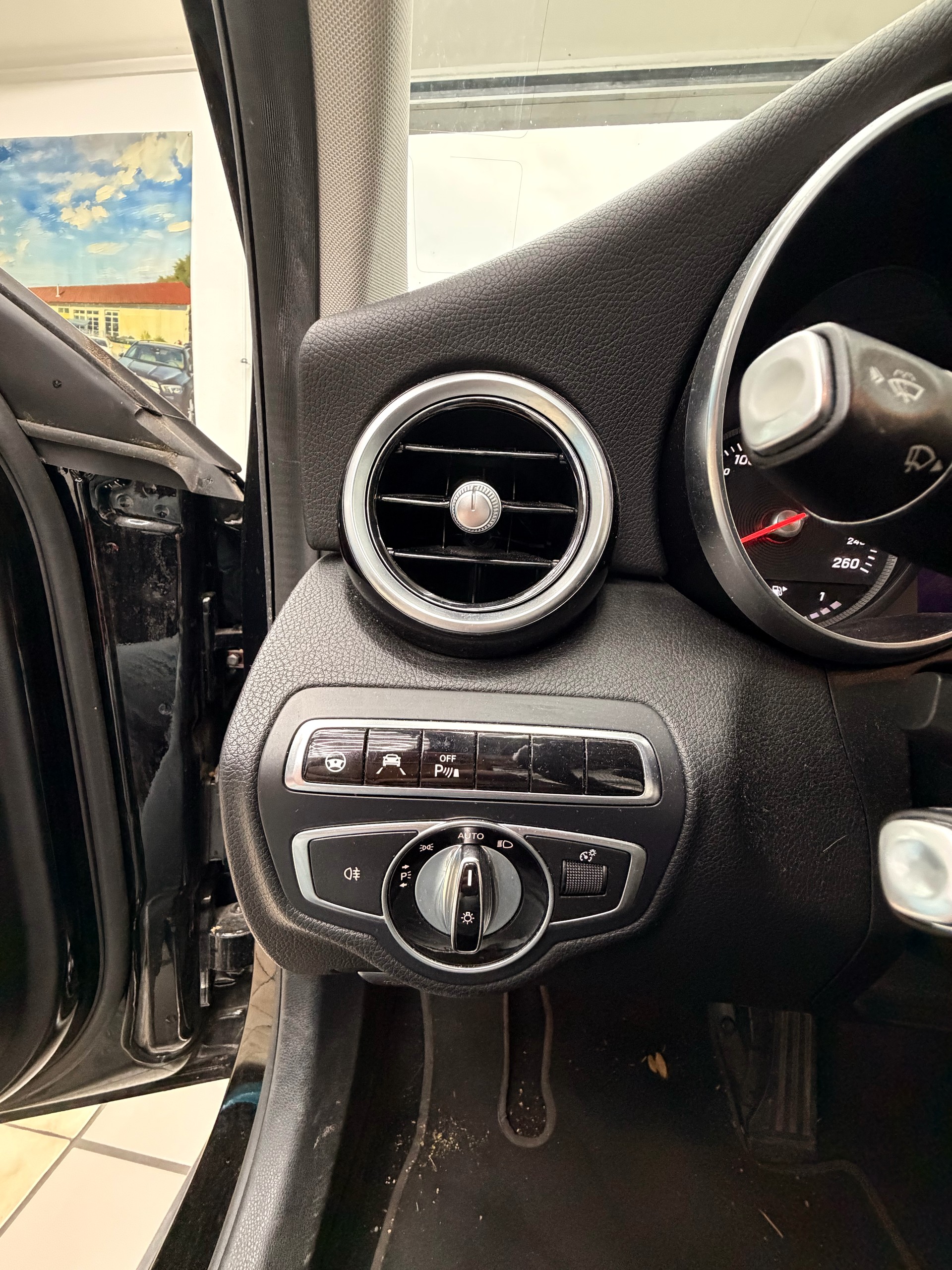 MERCEDES-BENZ C 350 e 7G-Tronic-image-8