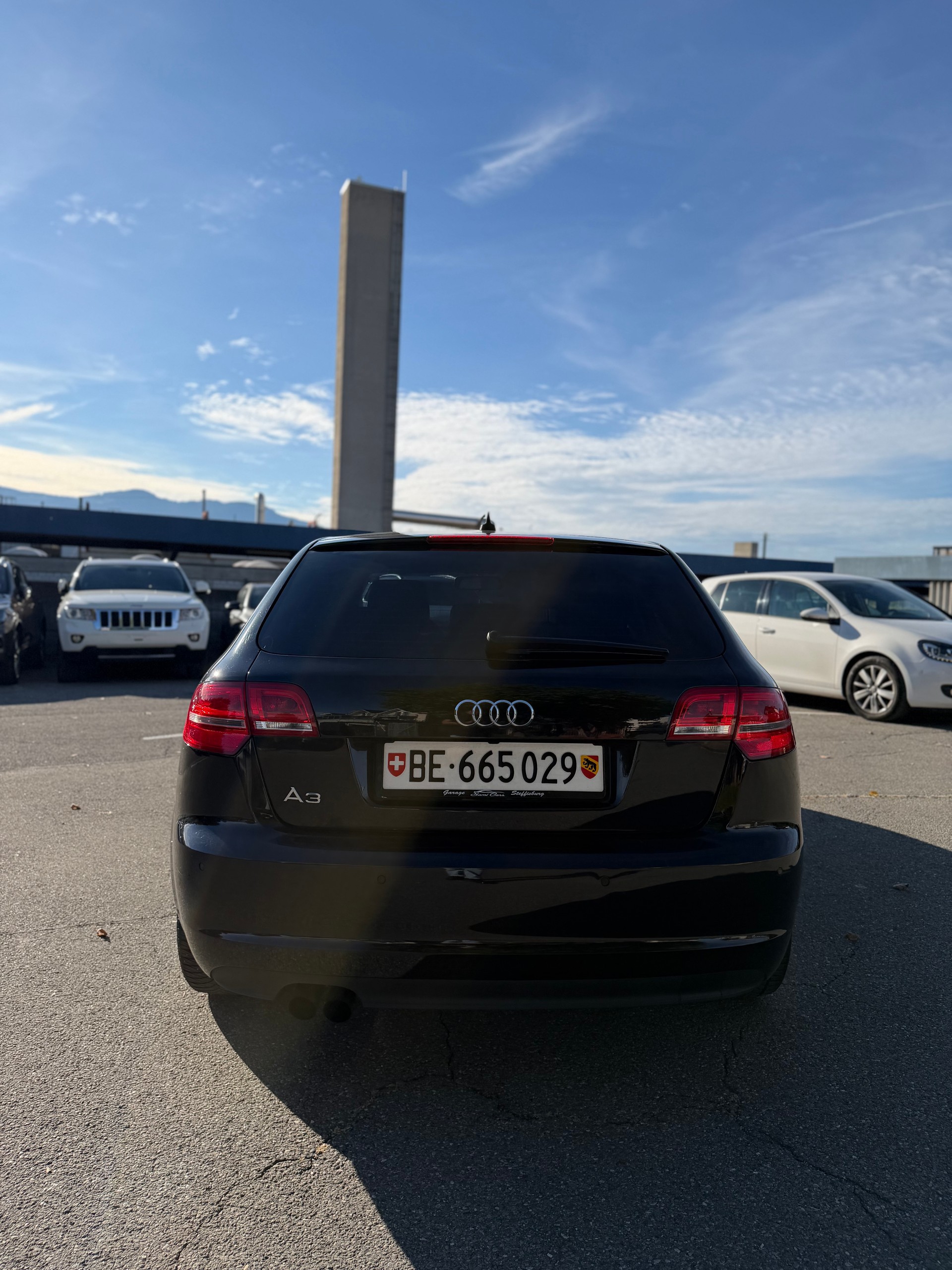 AUDI A3 Sportback 1.8 TFSI Ambiente S-tronic-image-5
