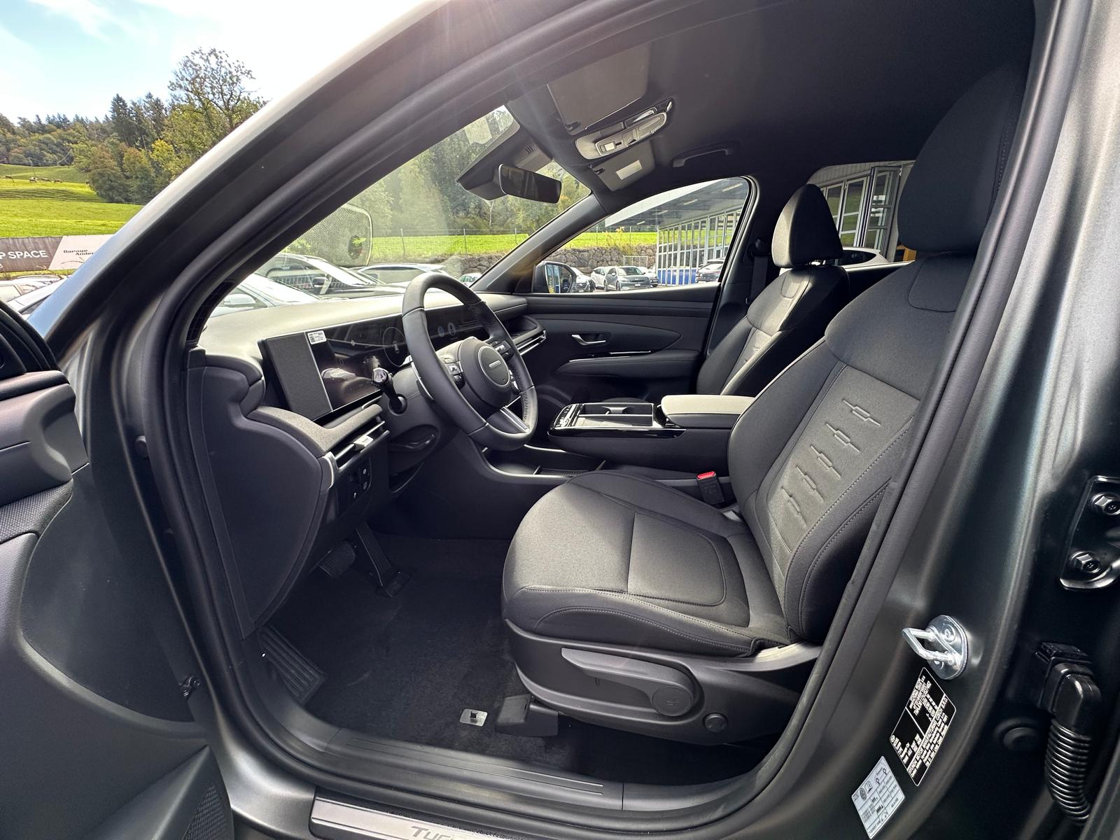 HYUNDAI Tucson 1.6 TGDI HEV Origo 4WD-image-9