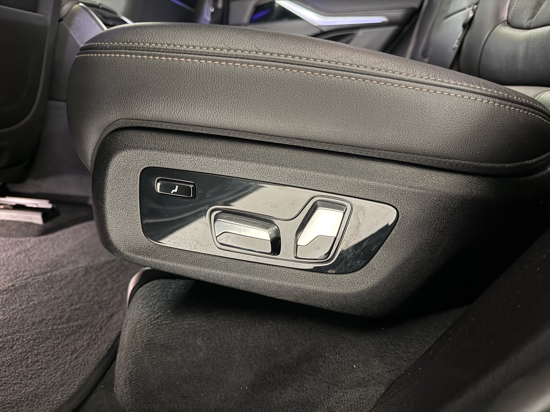 BMW X5 xDrive 30d Steptronic-image-26