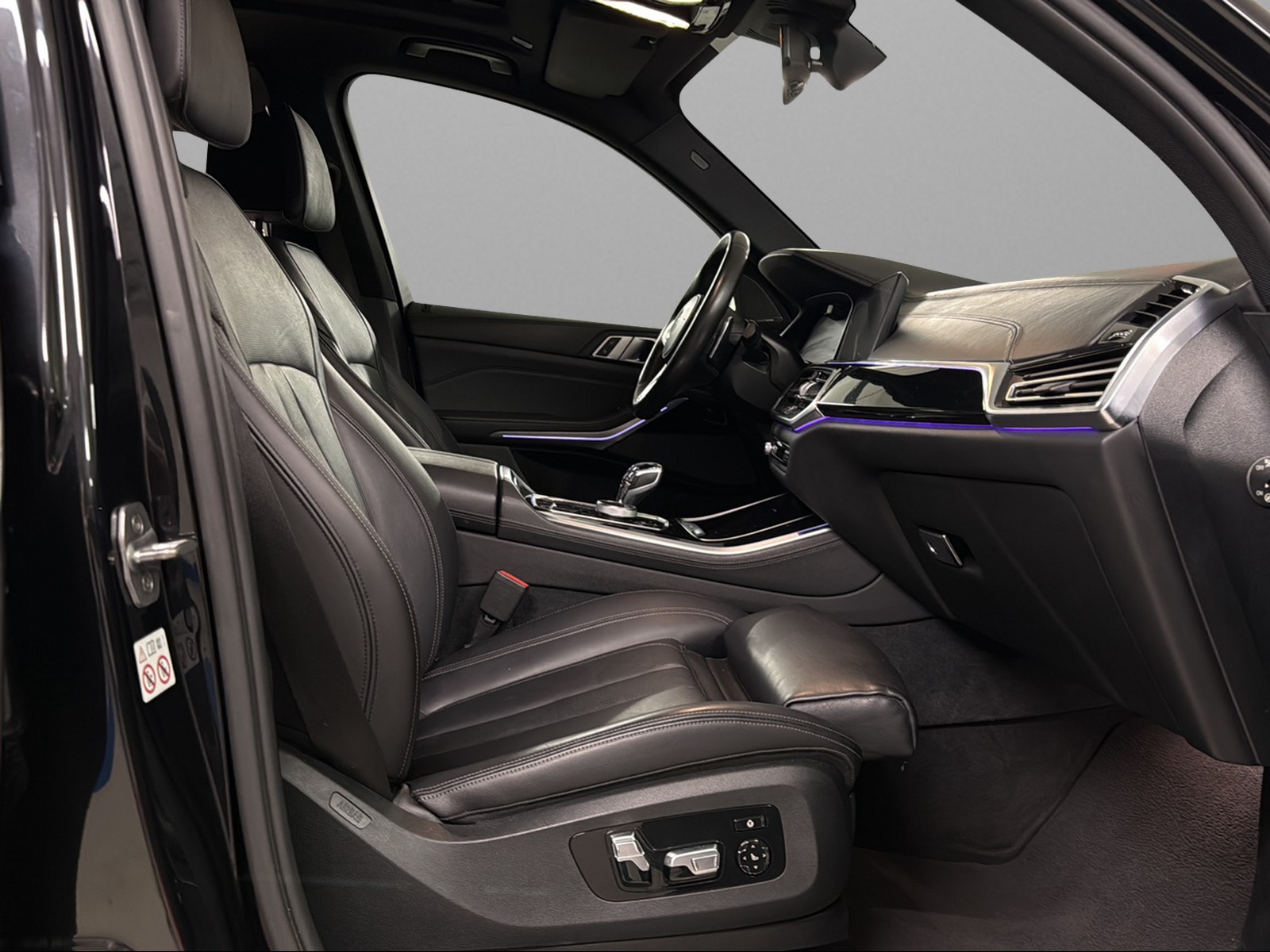 BMW X5 xDrive 30d Steptronic-image-27