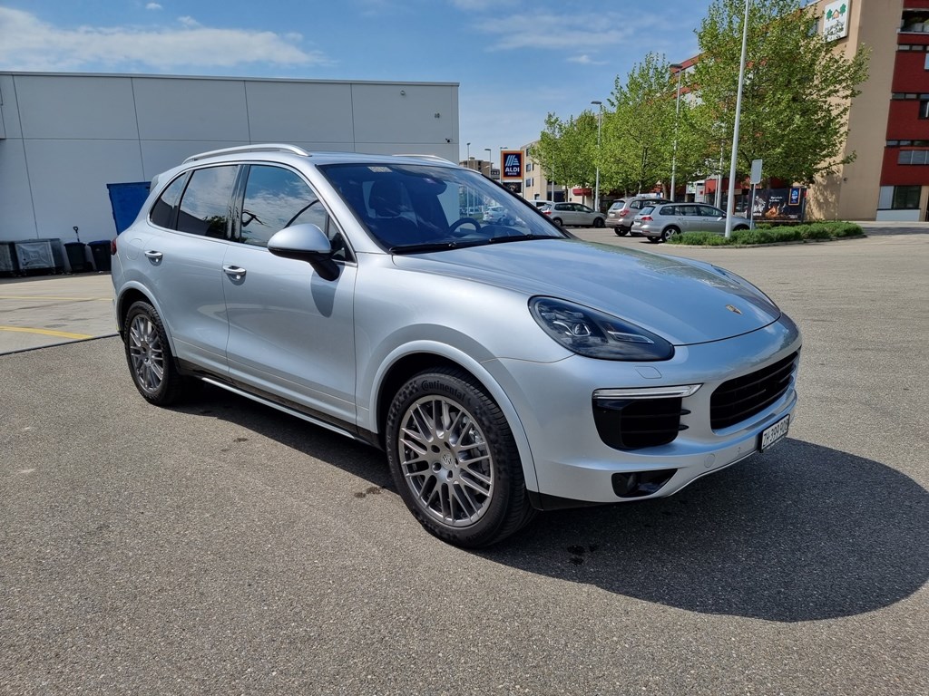 PORSCHE Cayenne S Diesel-image-10