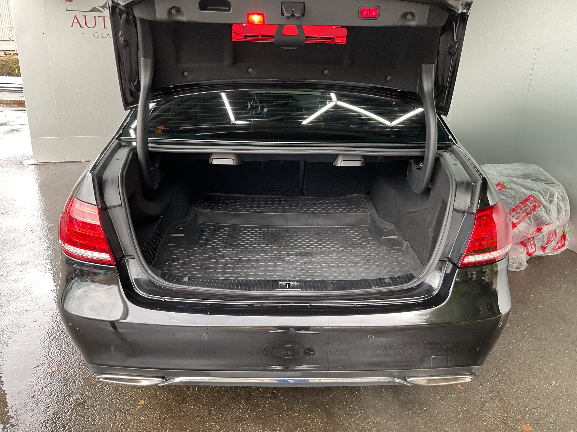 MERCEDES-BENZ E 250 BlueTEC Elégance 4Matic 7G-Tronic-image-6