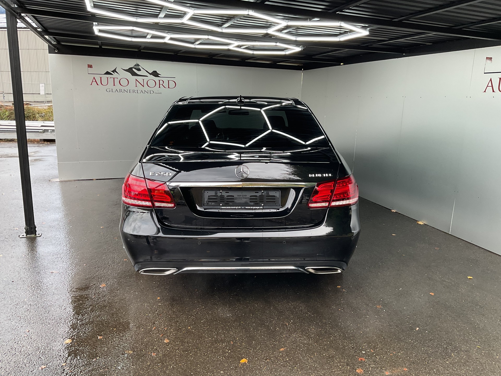 MERCEDES-BENZ E 250 BlueTEC Elégance 4Matic 7G-Tronic-image-4