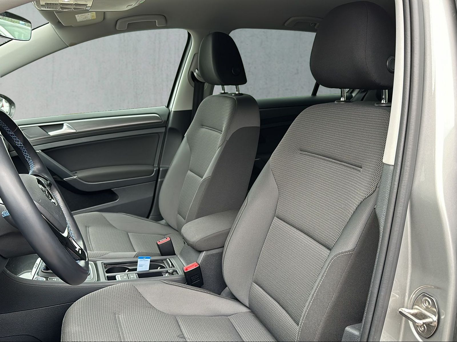 VW e-Golf-image-5