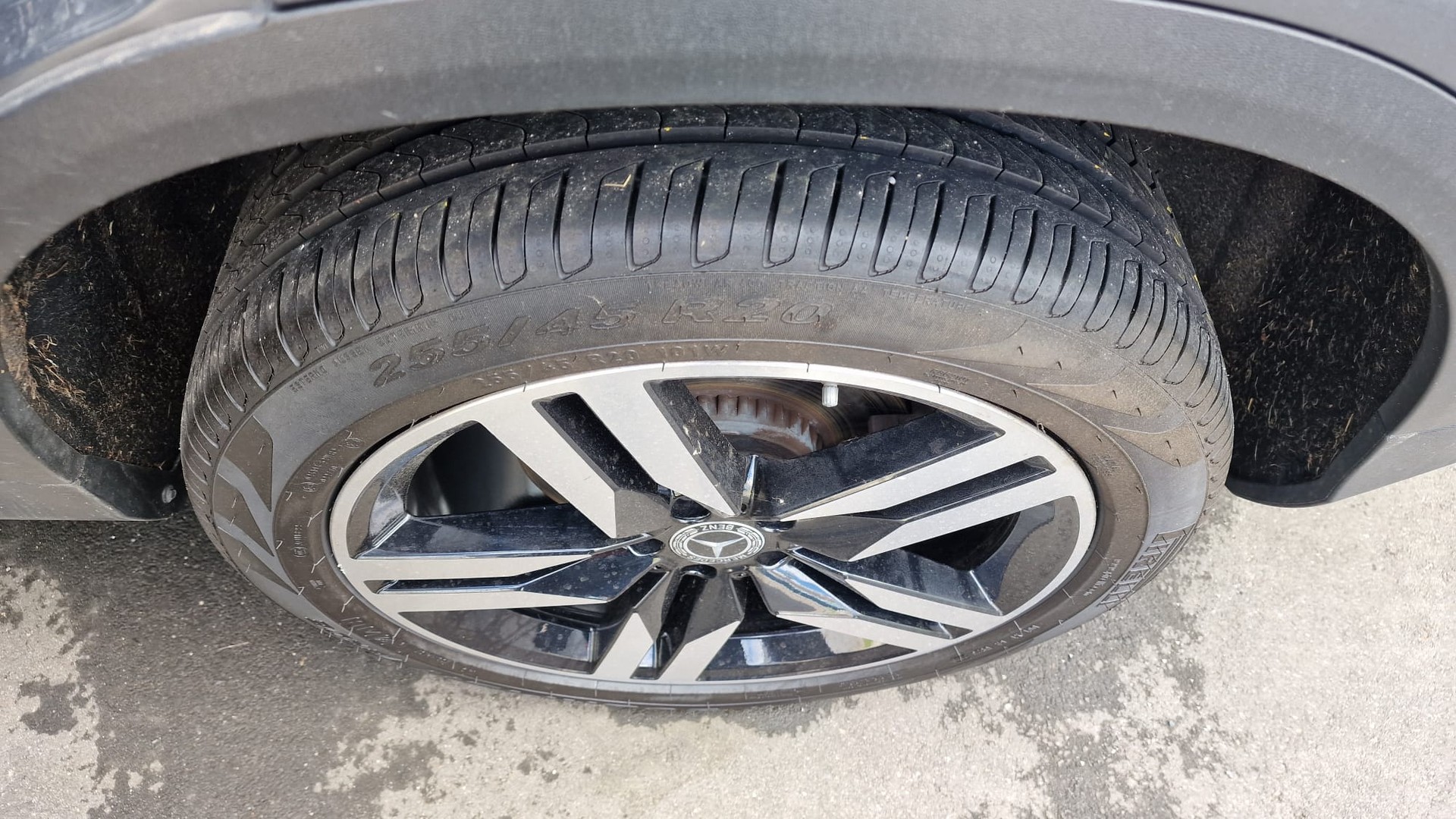 MERCEDES-BENZ GLC 300D Hybrid EQ-image-12