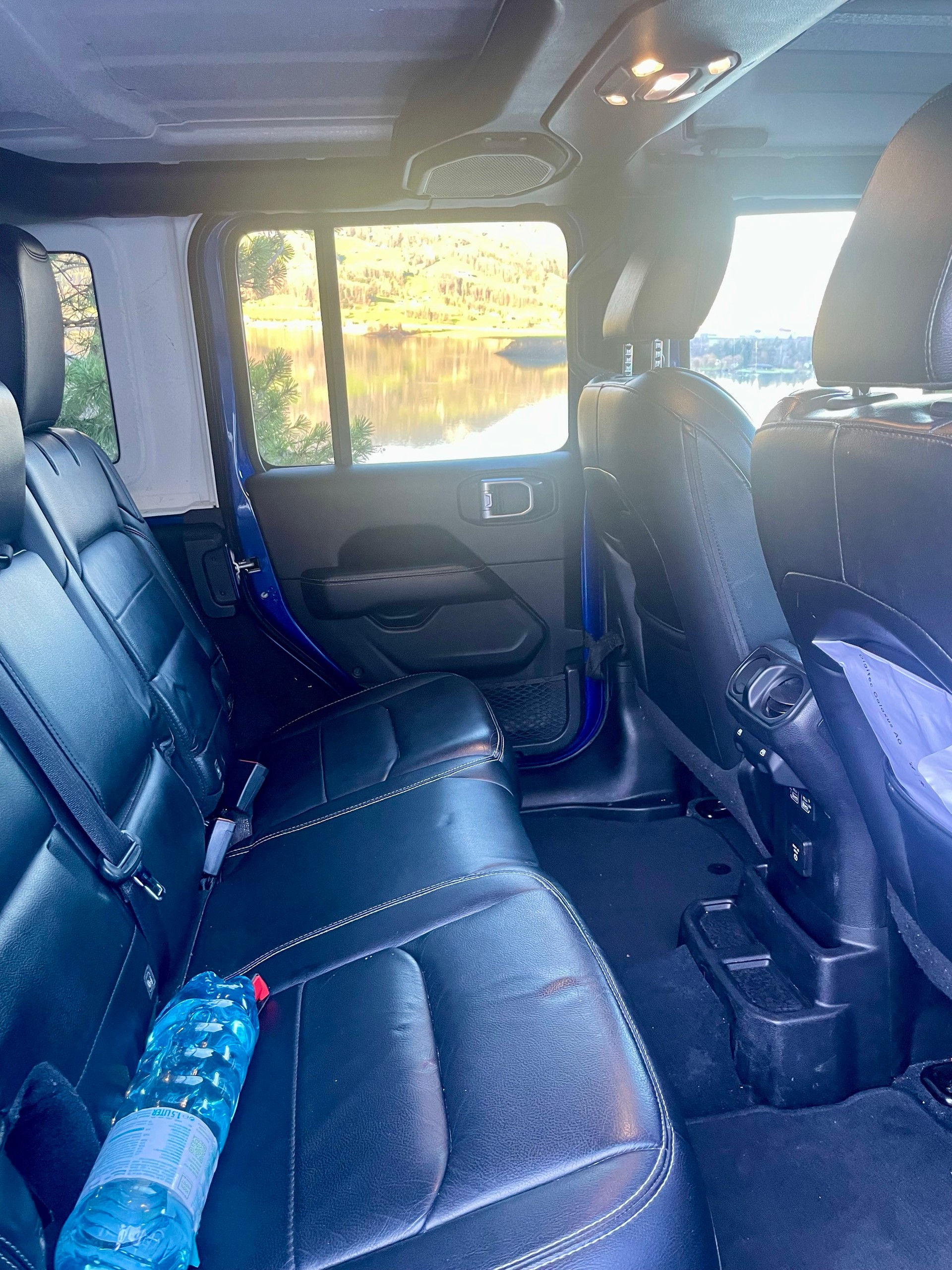 JEEP Wrangler 2.0 Unlimited Sahara Automatic-image-9