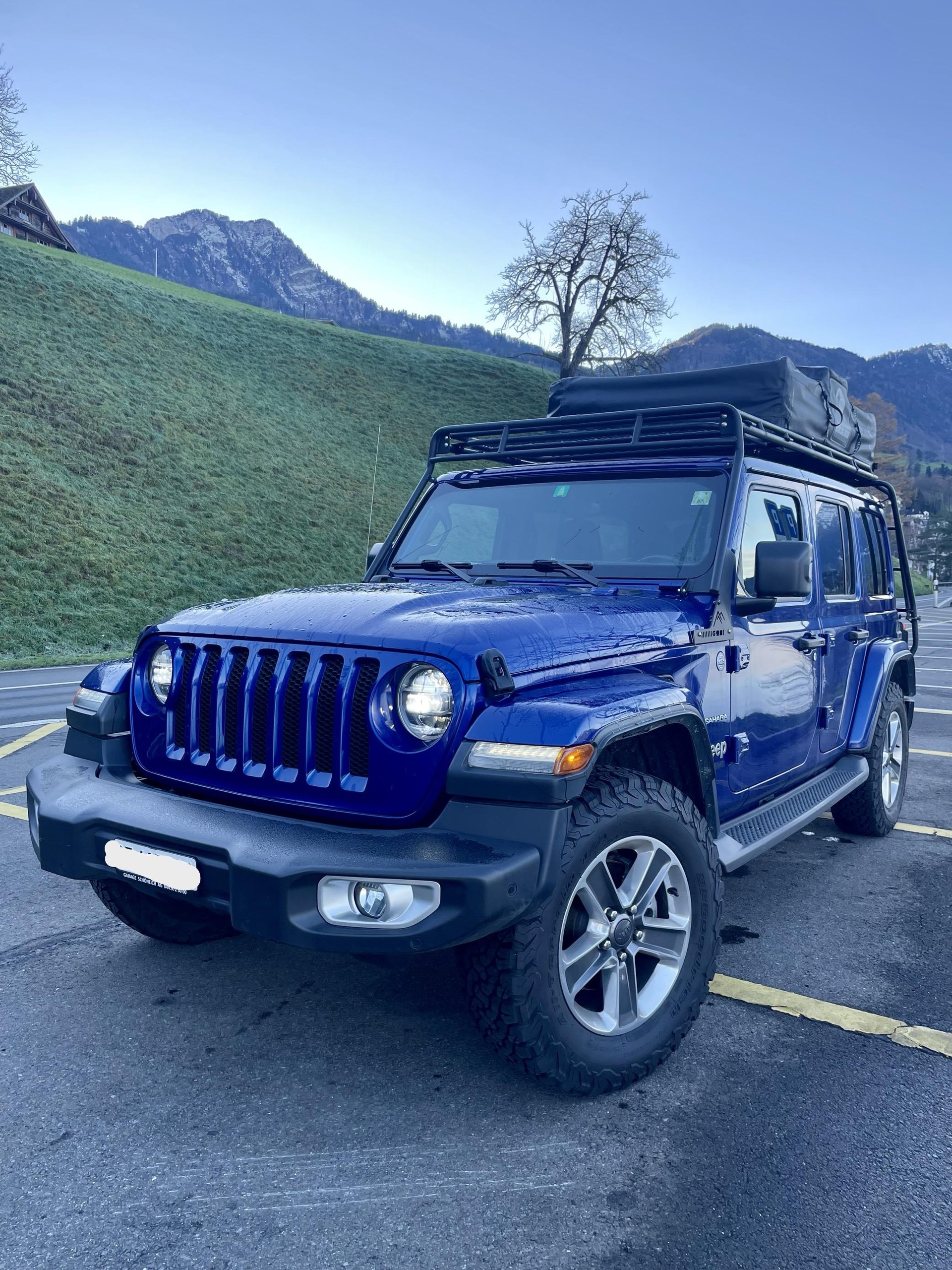 JEEP Wrangler 2.0 Unlimited Sahara Automatic-image-3