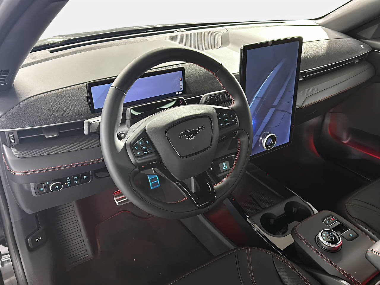 FORD Mustang Mach-E Premium AWD-image-10