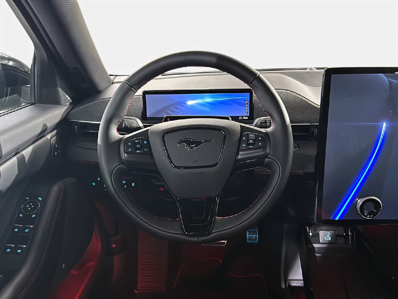 FORD Mustang Mach-E Premium AWD-image-11