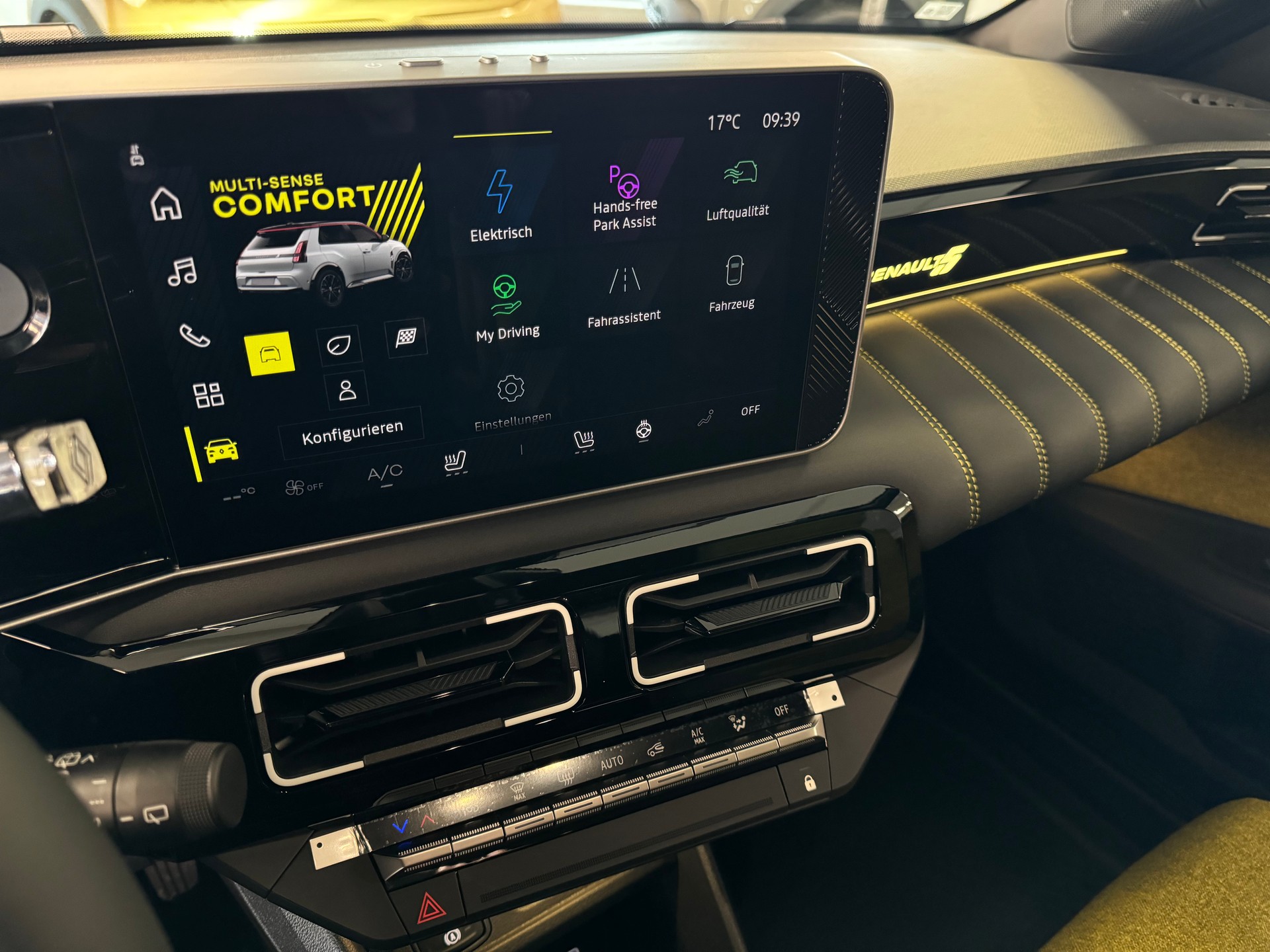RENAULT R5 E-TECH 100% ELECTRIC iconic five 150PS Comfort Range-image-13