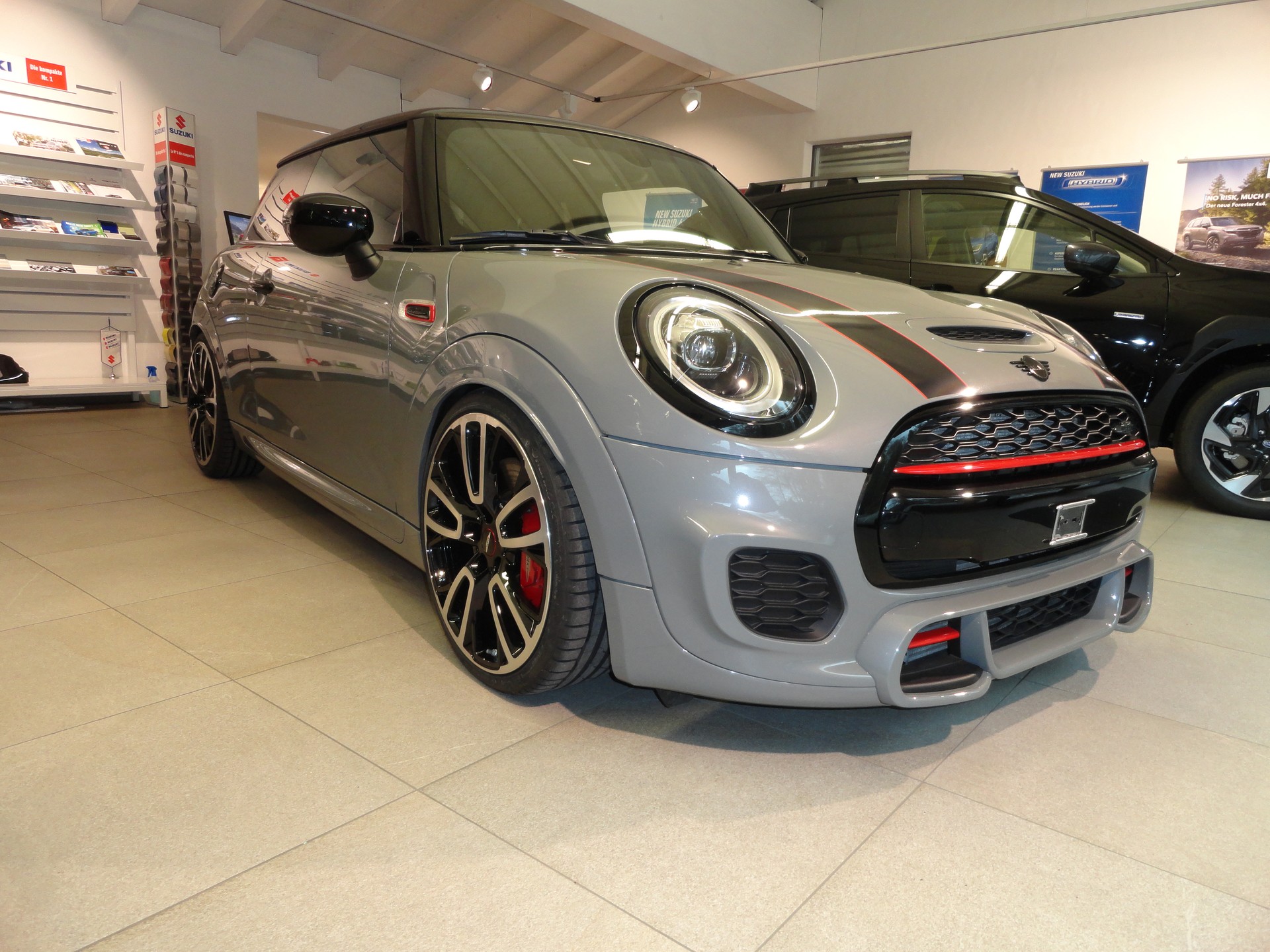 MINI Cooper John Cooper Works-image-0