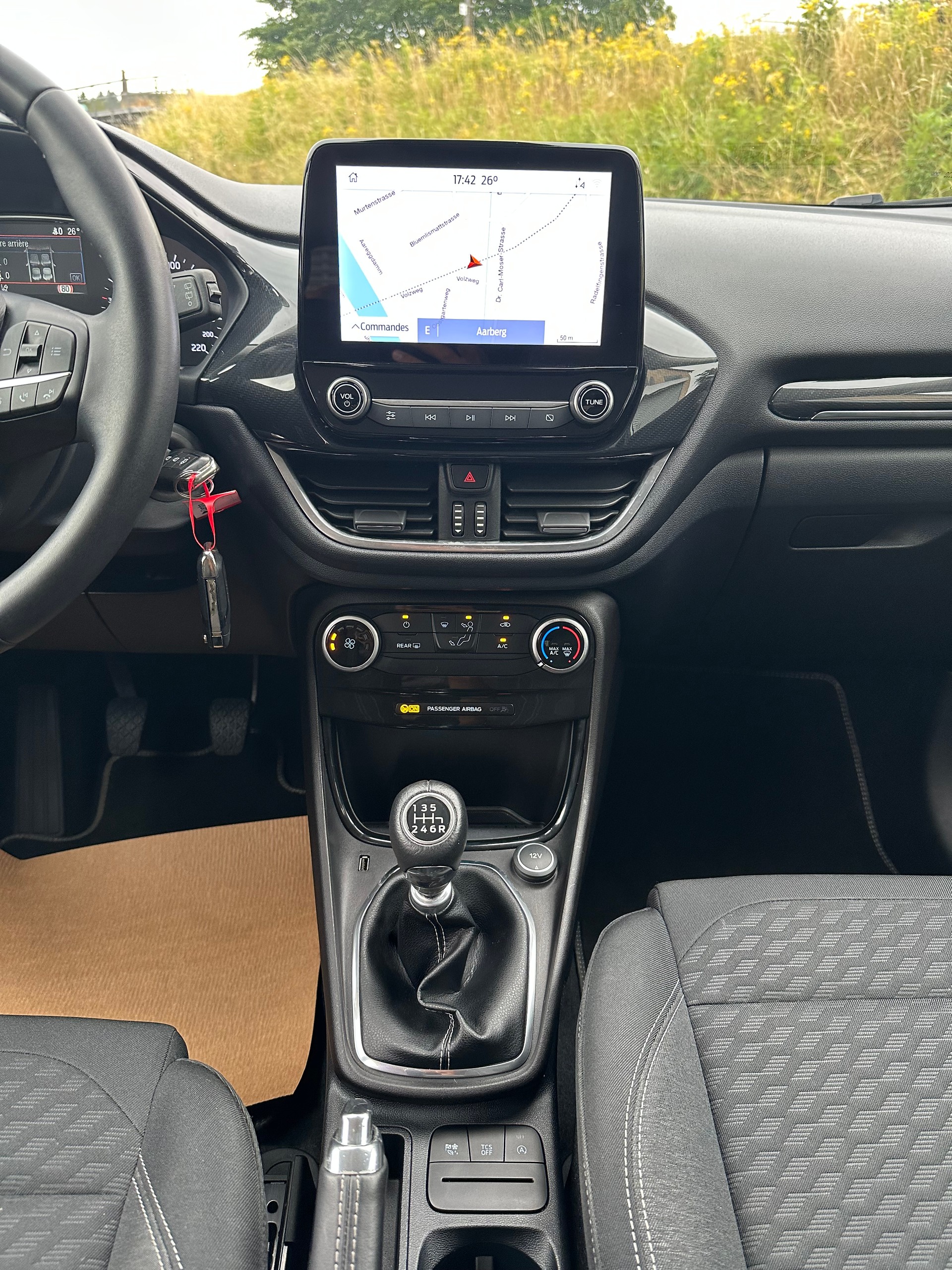 FORD Puma 1.0 MHEV Titanium-image-11