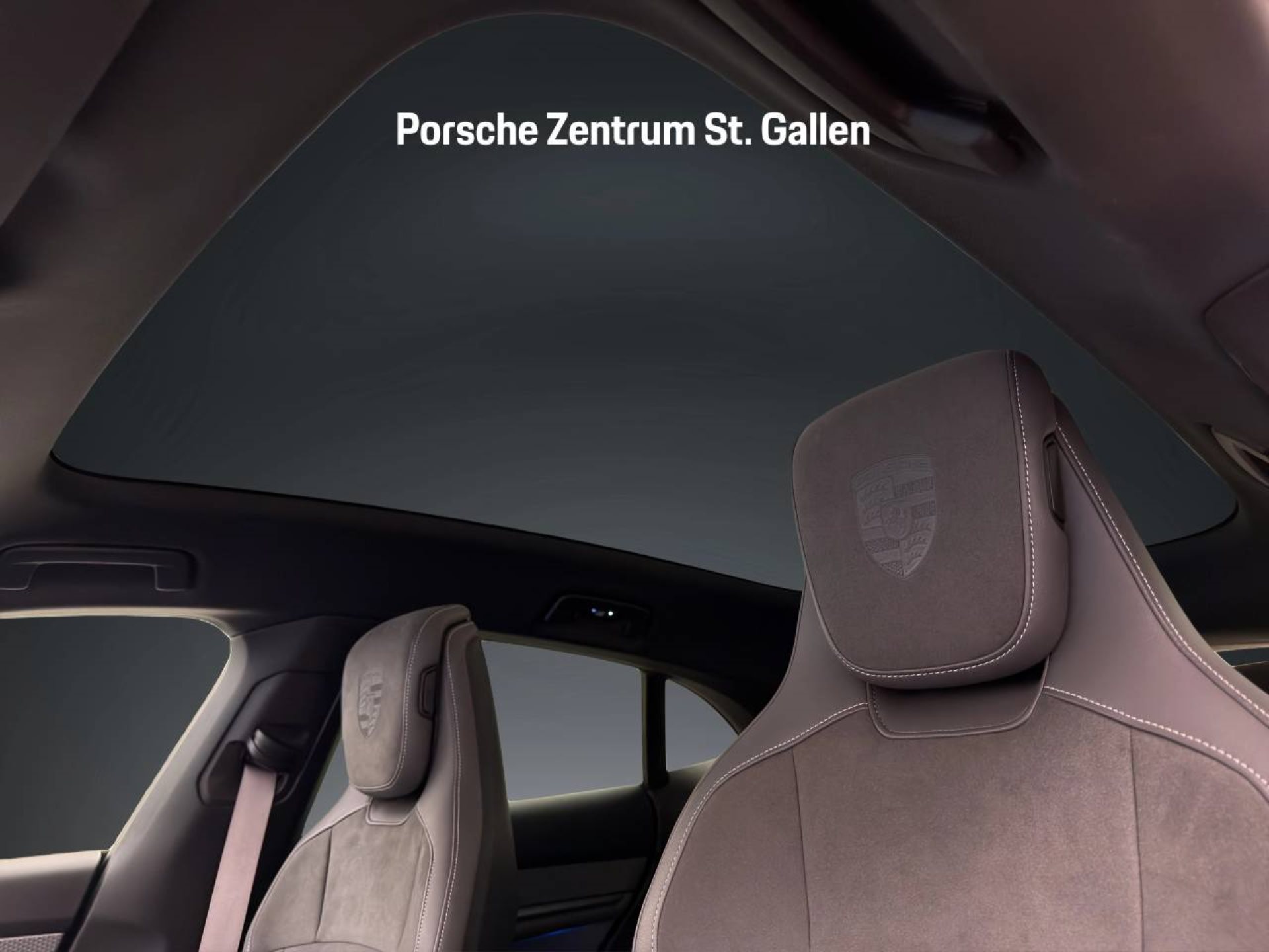 PORSCHE Taycan 4 Cross Turismo-image-13