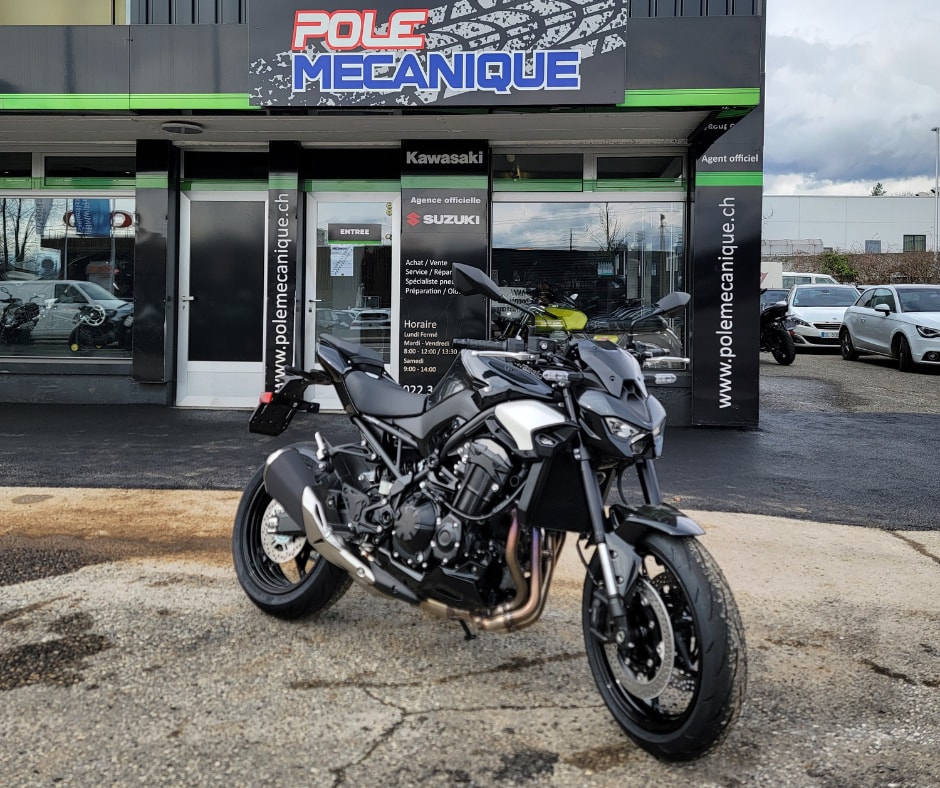 KAWASAKI Z 900-image-3